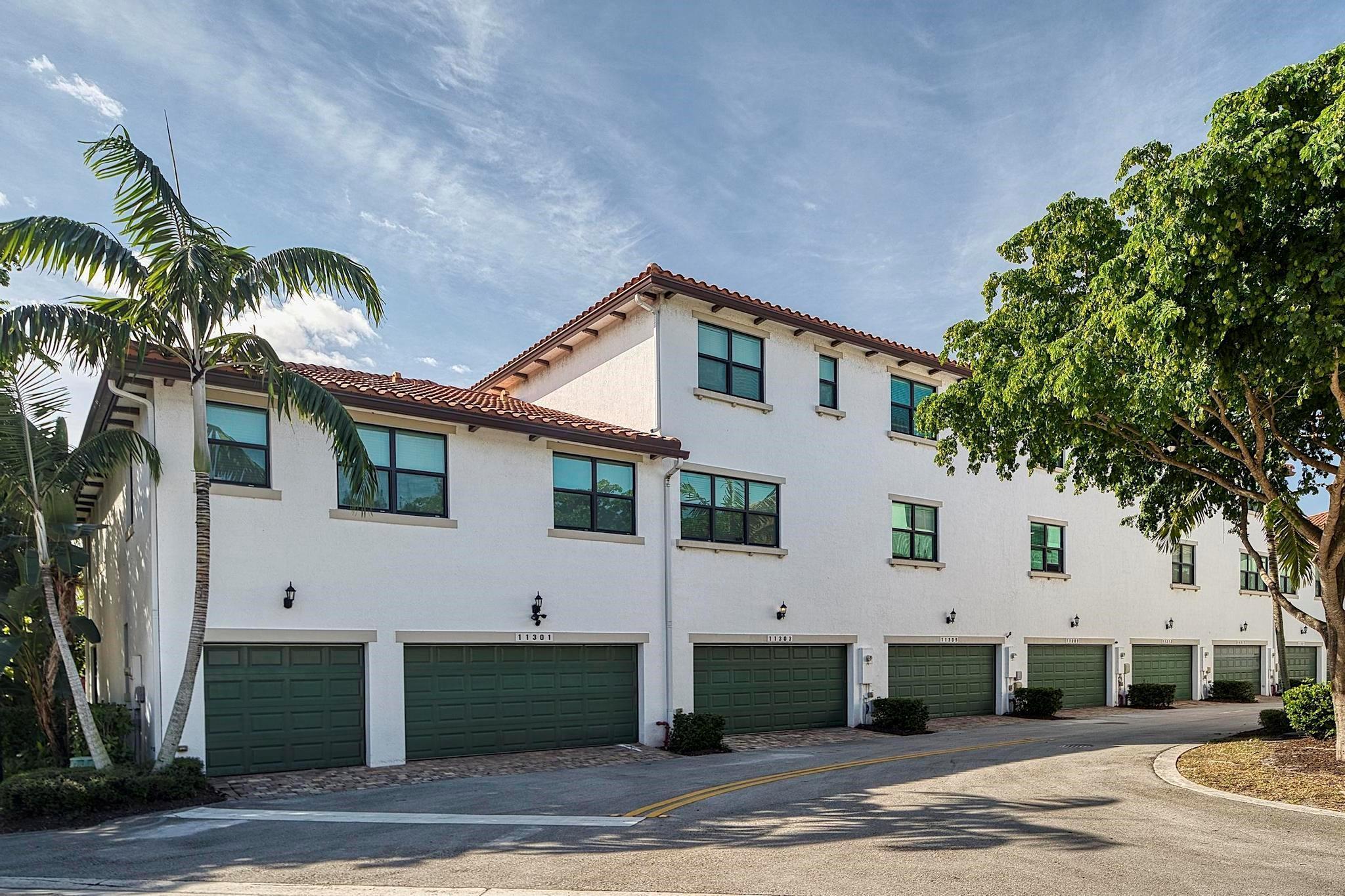 11303 SW 15th Street, Pembroke Pines, FL 33025, Pembroke Pines - Photo 4