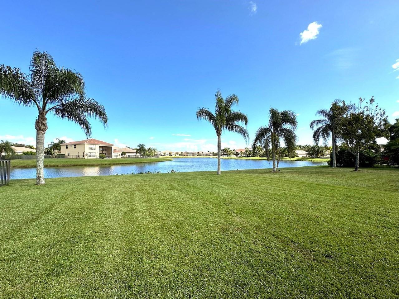1886 SW Grey Falcon Cir Circle SW, Vero Beach, FL 32962, Vero Beach - Photo 4