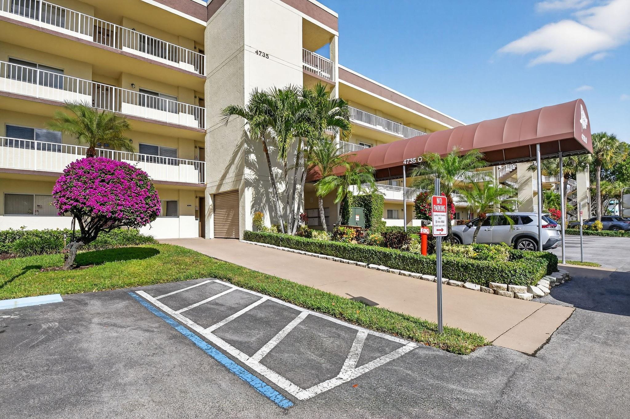 4735 Lucerne Lakes Boulevard 306, Lake Worth, FL 33467, Lake Worth