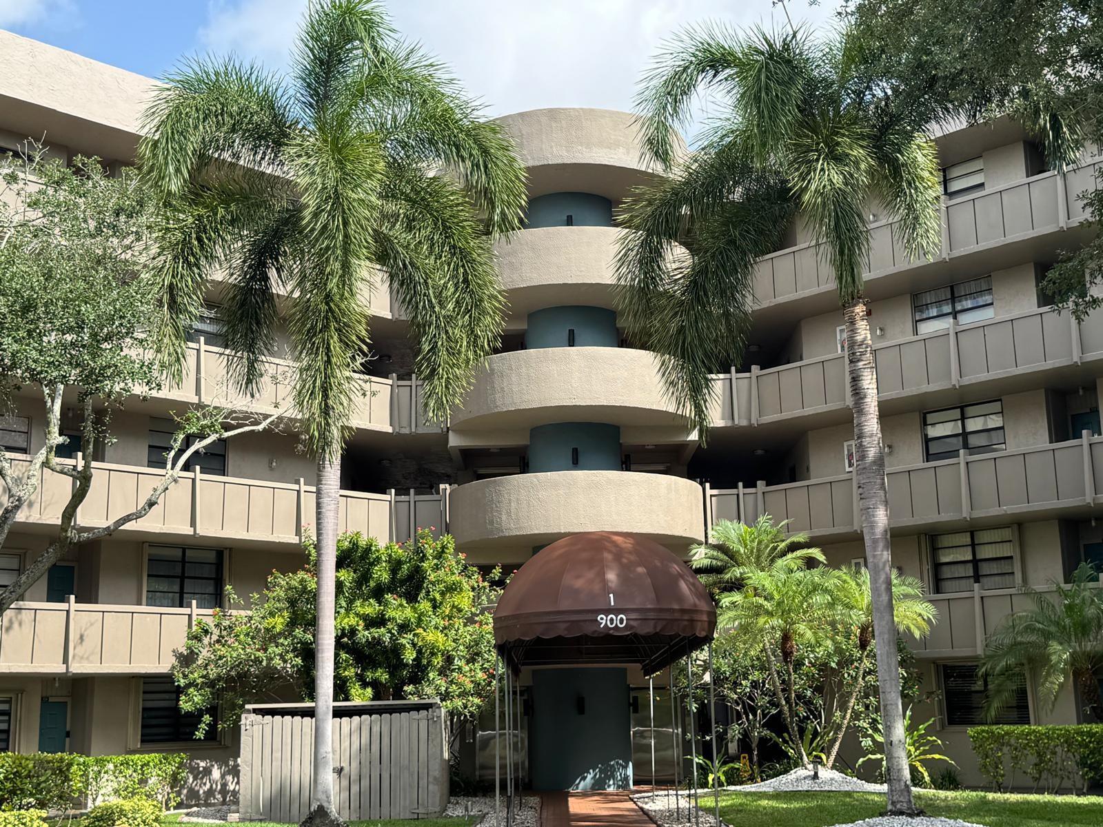 900 Colony Point Circle 407, Pembroke Pines, FL 33026, Pembroke Pines