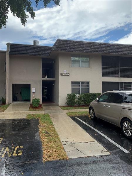 2830 Riverside Drive 102, Coral Springs, FL 33065, Coral Springs - Photo 2