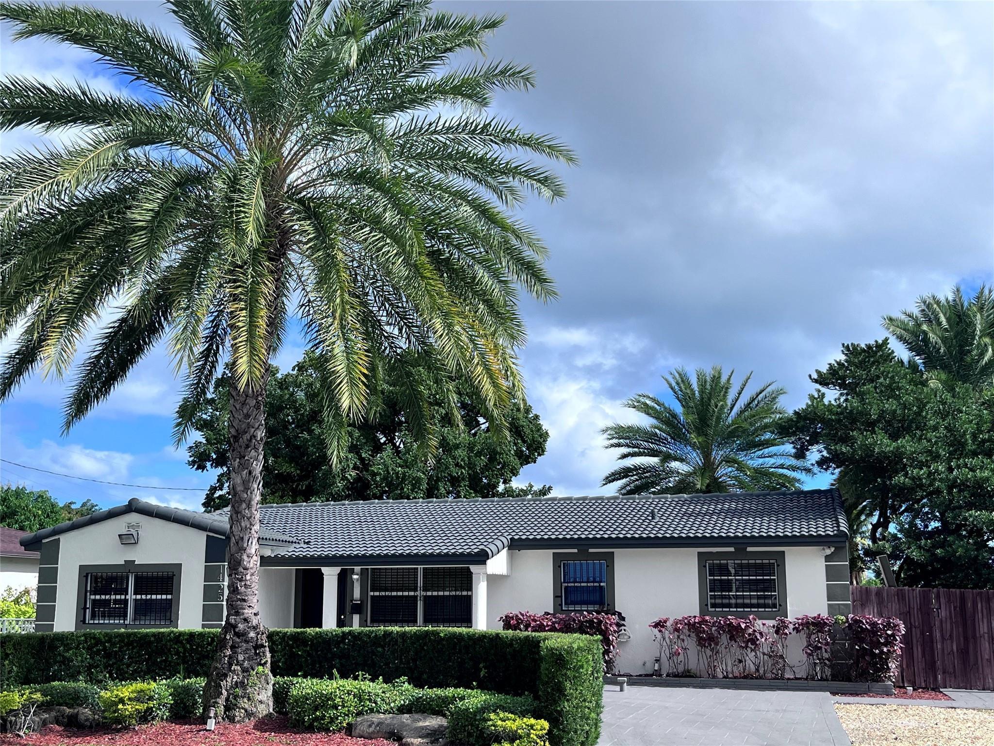 10549 NW 56th Place, Coral Springs, FL 33076, Coral Springs