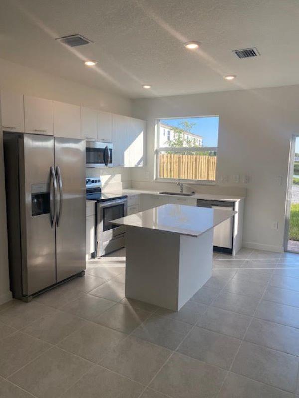 2354 NW 125 Street, Miami, FL 33167, Miami - Photo 2