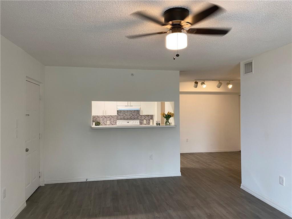 12112 Saint Andrews Place 205, Miramar, FL 33025, Miramar - Photo 5