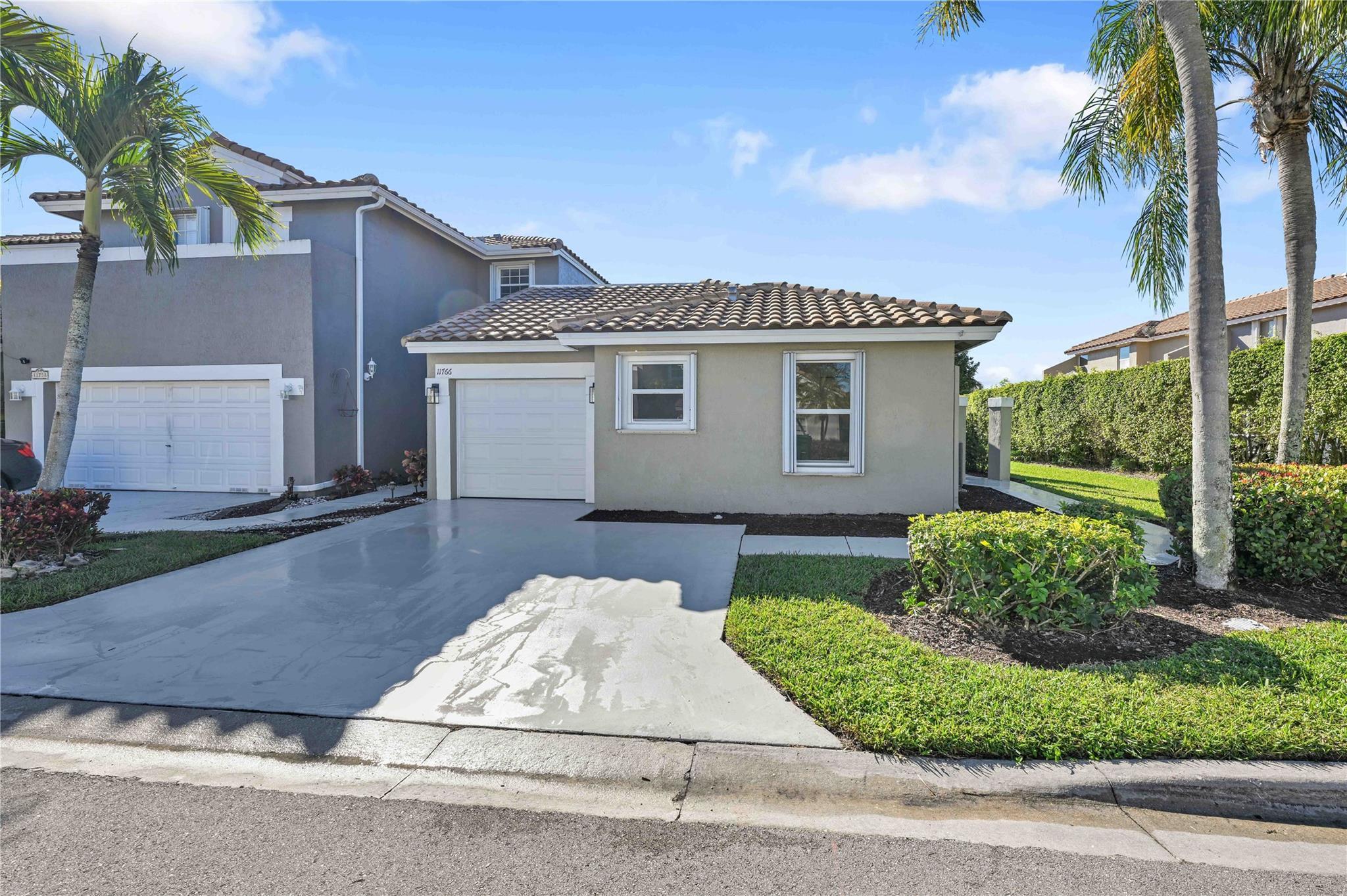 11766 NW 57th Street, Coral Springs, FL 33076, Coral Springs - Photo 2
