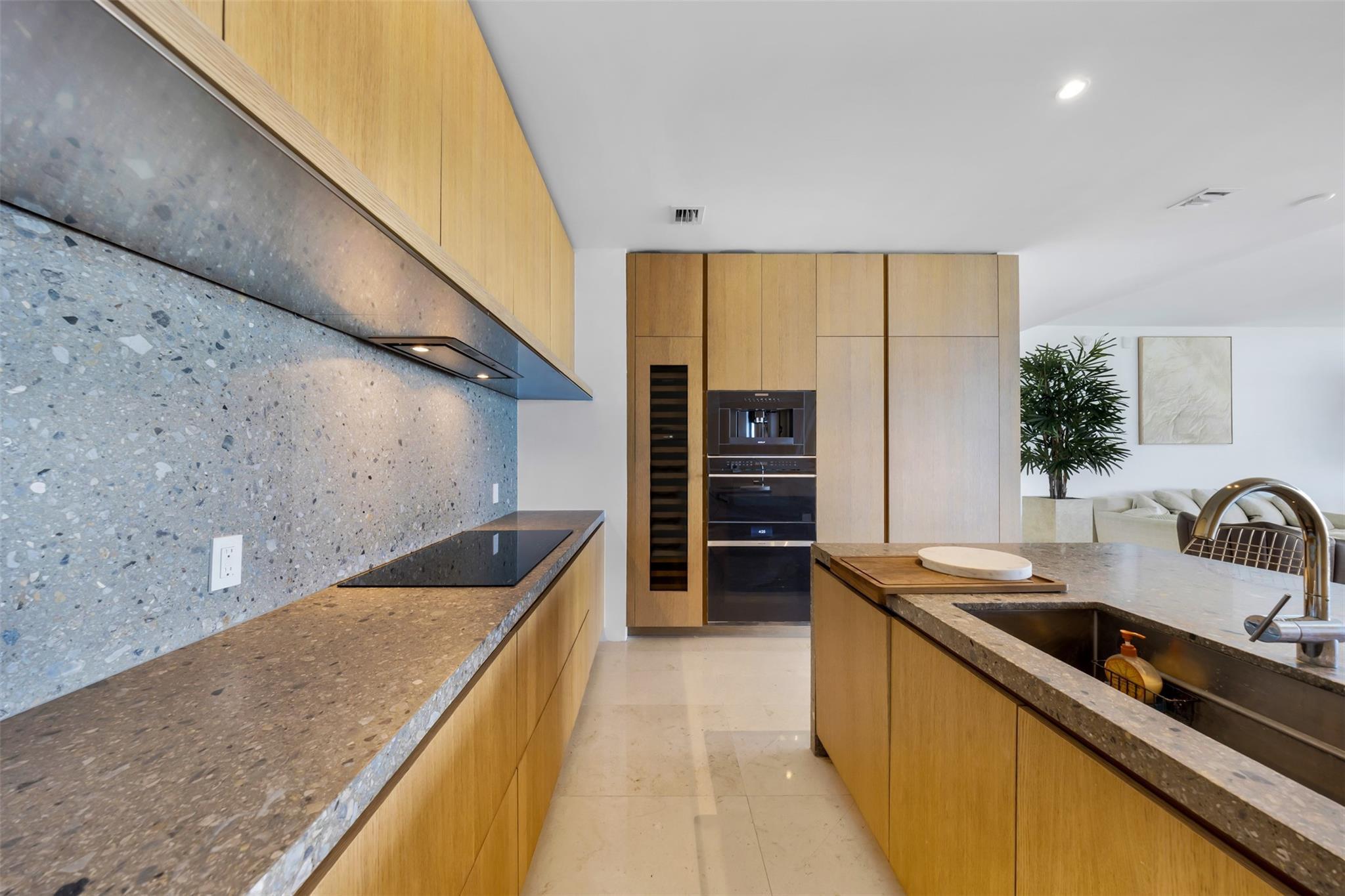 8701 Collins Avenue 701, Miami Beach, FL 33154, Miami Beach - Photo 5