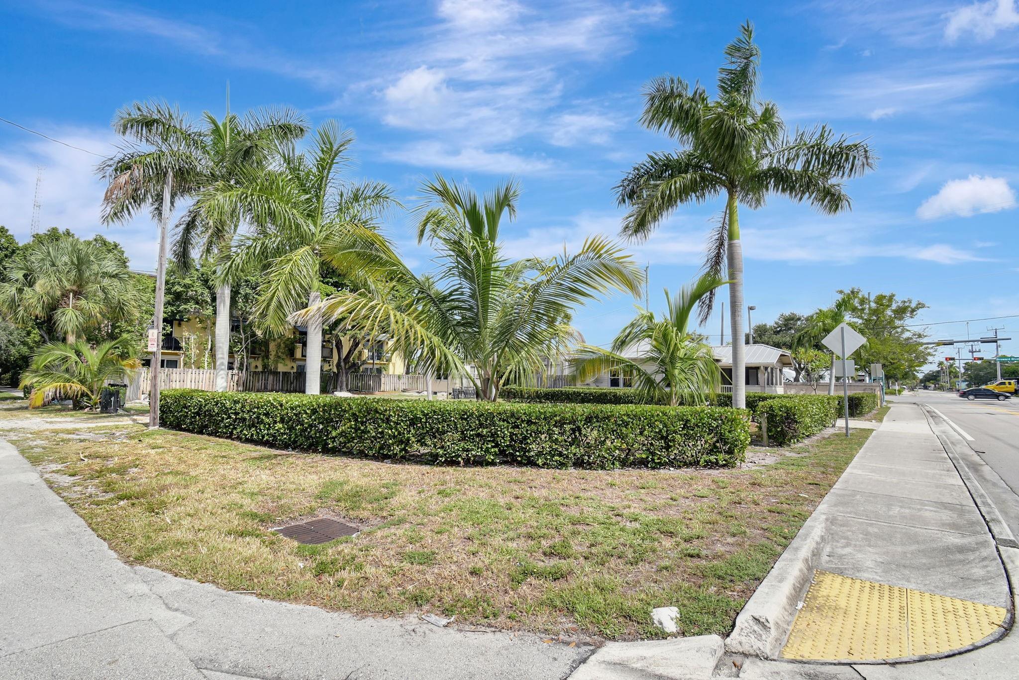 11 SW 11th Avenue, Fort Lauderdale, FL 33312, Fort Lauderdale - Photo 3