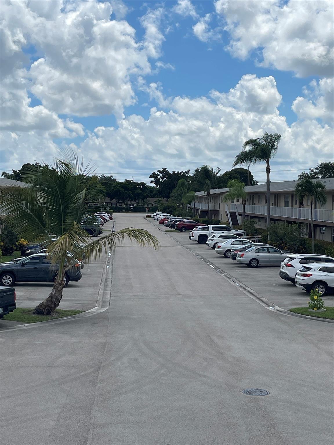 7355 NW 5th Place, Margate, FL 33063, Margate - Photo 5