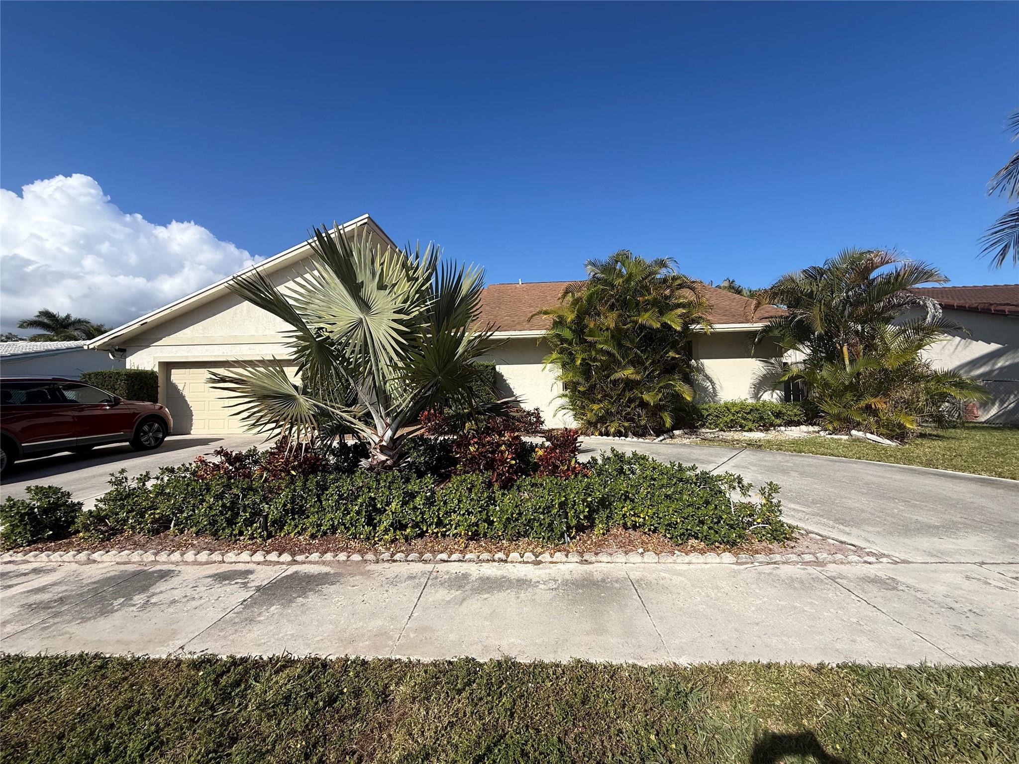 71 Laredo Lane, Boca Raton, FL 33487, Boca Raton