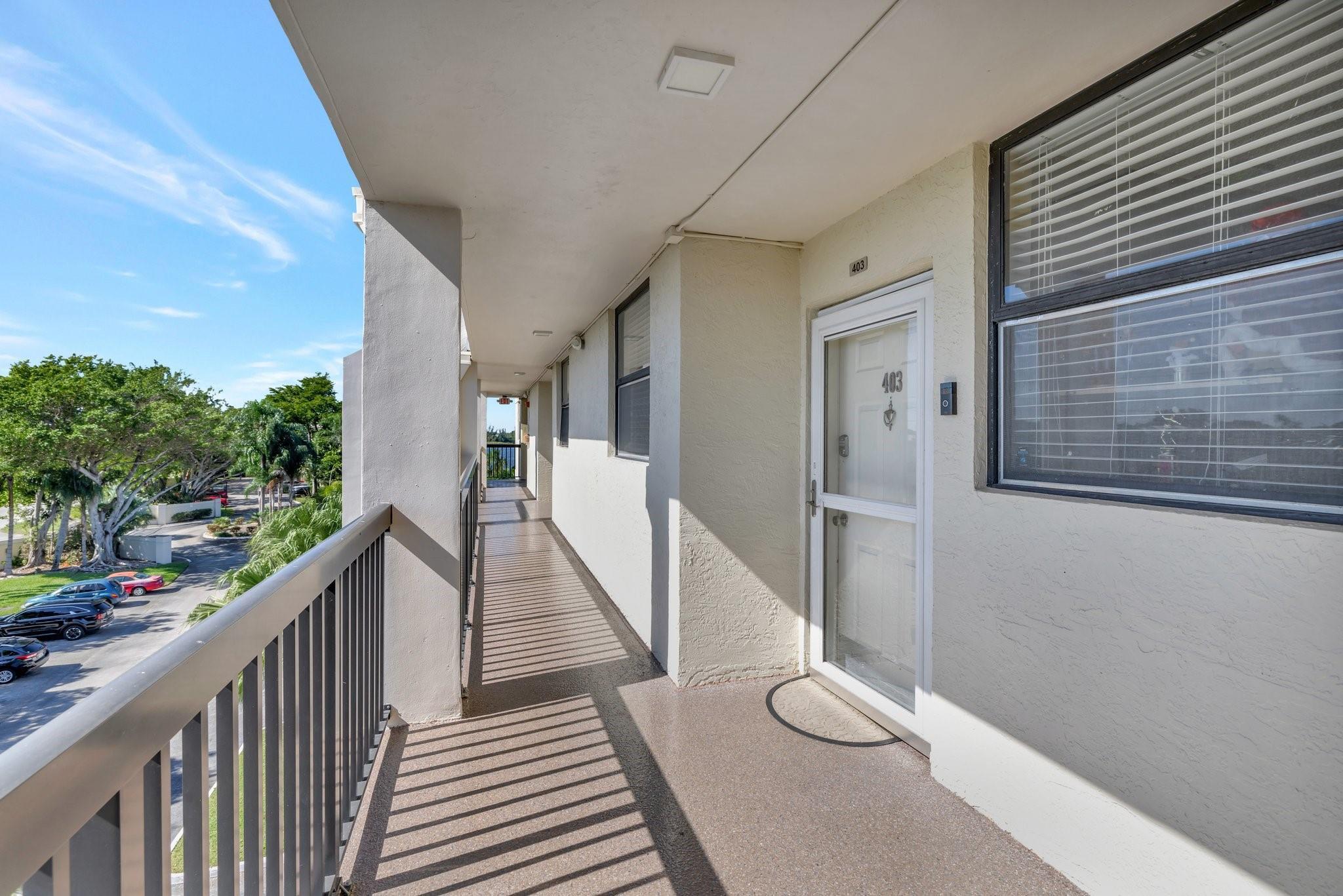 115 Lake Emerald Drive 403, Oakland Park, FL 33309, Oakland Park - Photo 2