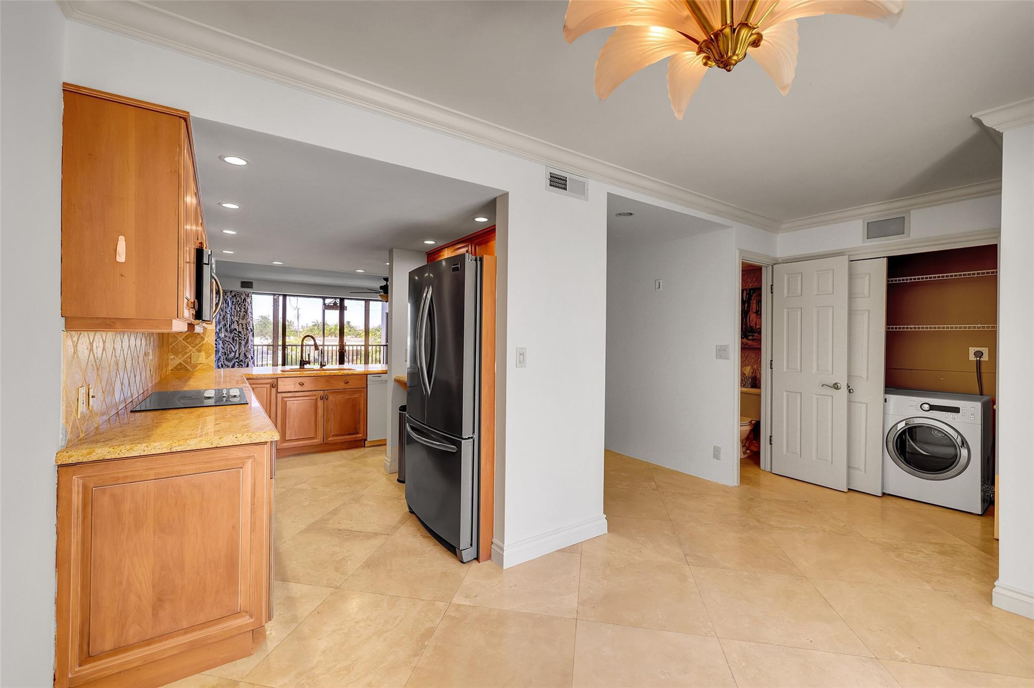 1100 SE 5 Court 97, Pompano Beach, FL 33060, Pompano Beach - Photo 4