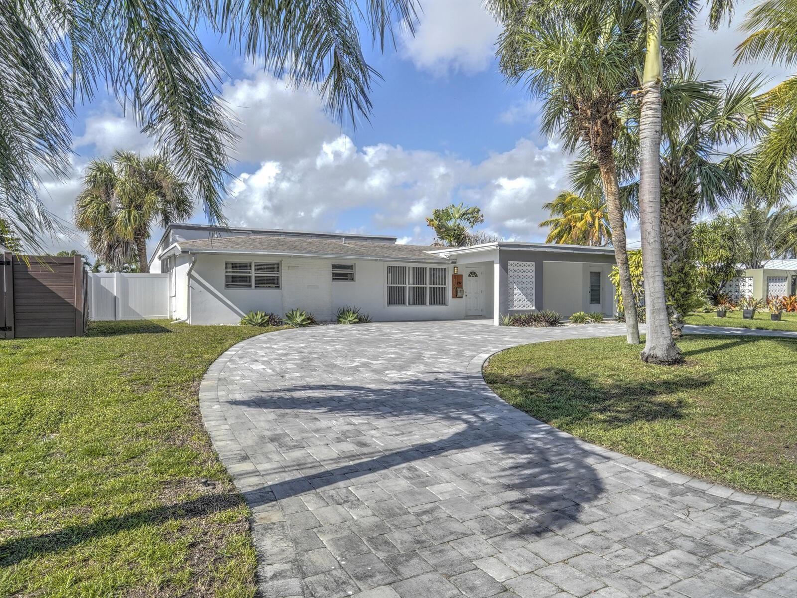 1621 SW 3rd Avenue, Pompano Beach, FL 33060, Pompano Beach - Photo 2