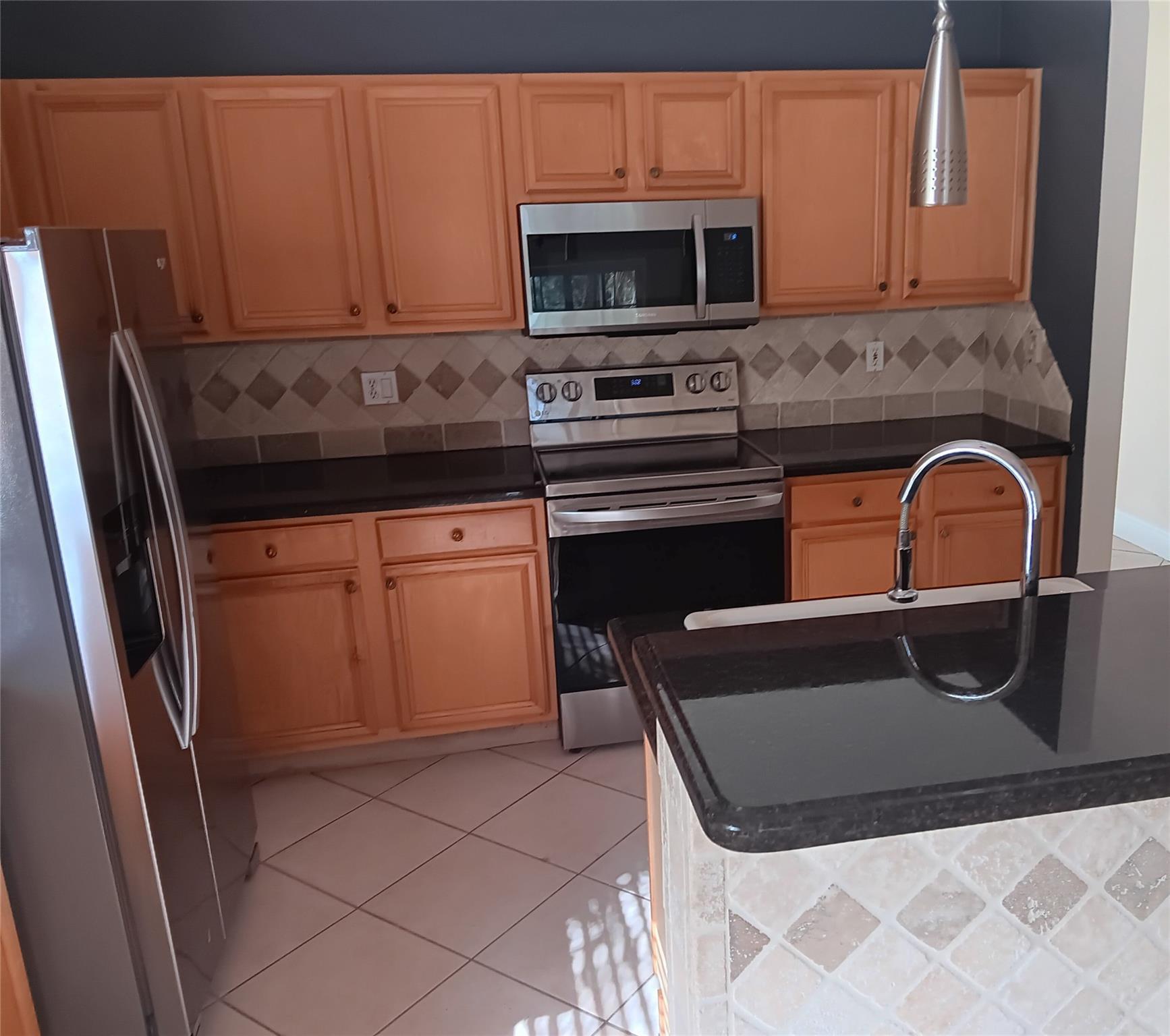 1306 SW 44th Terrace, Deerfield Beach, FL 33442, Deerfield Beach - Photo 3