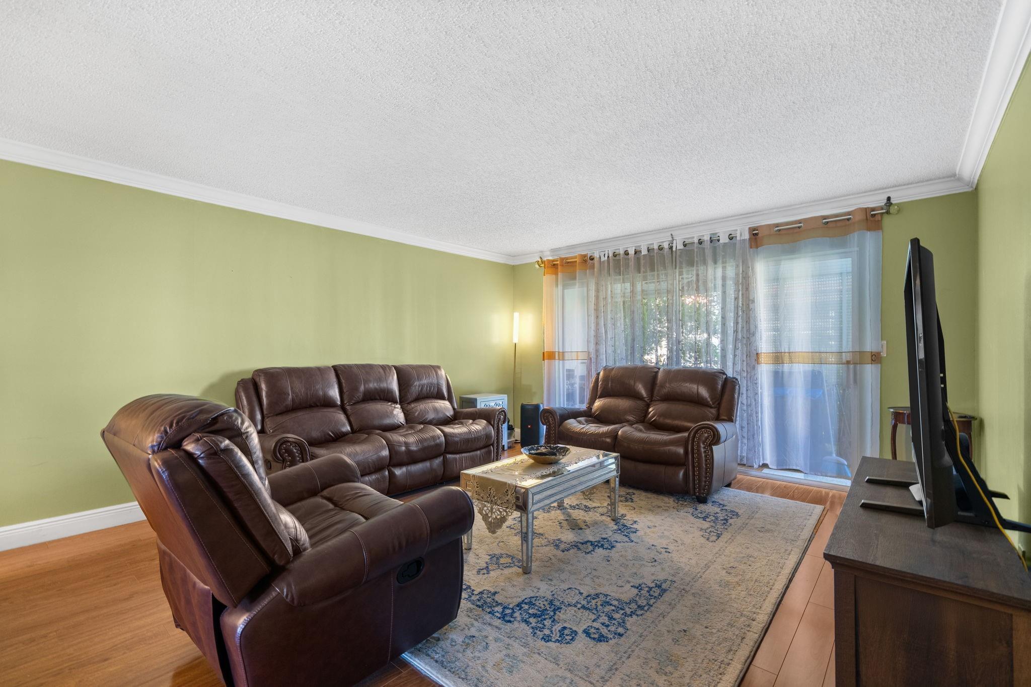 3511 Inverrary Drive 208, Lauderhill, FL 33319, Lauderhill - Photo 3