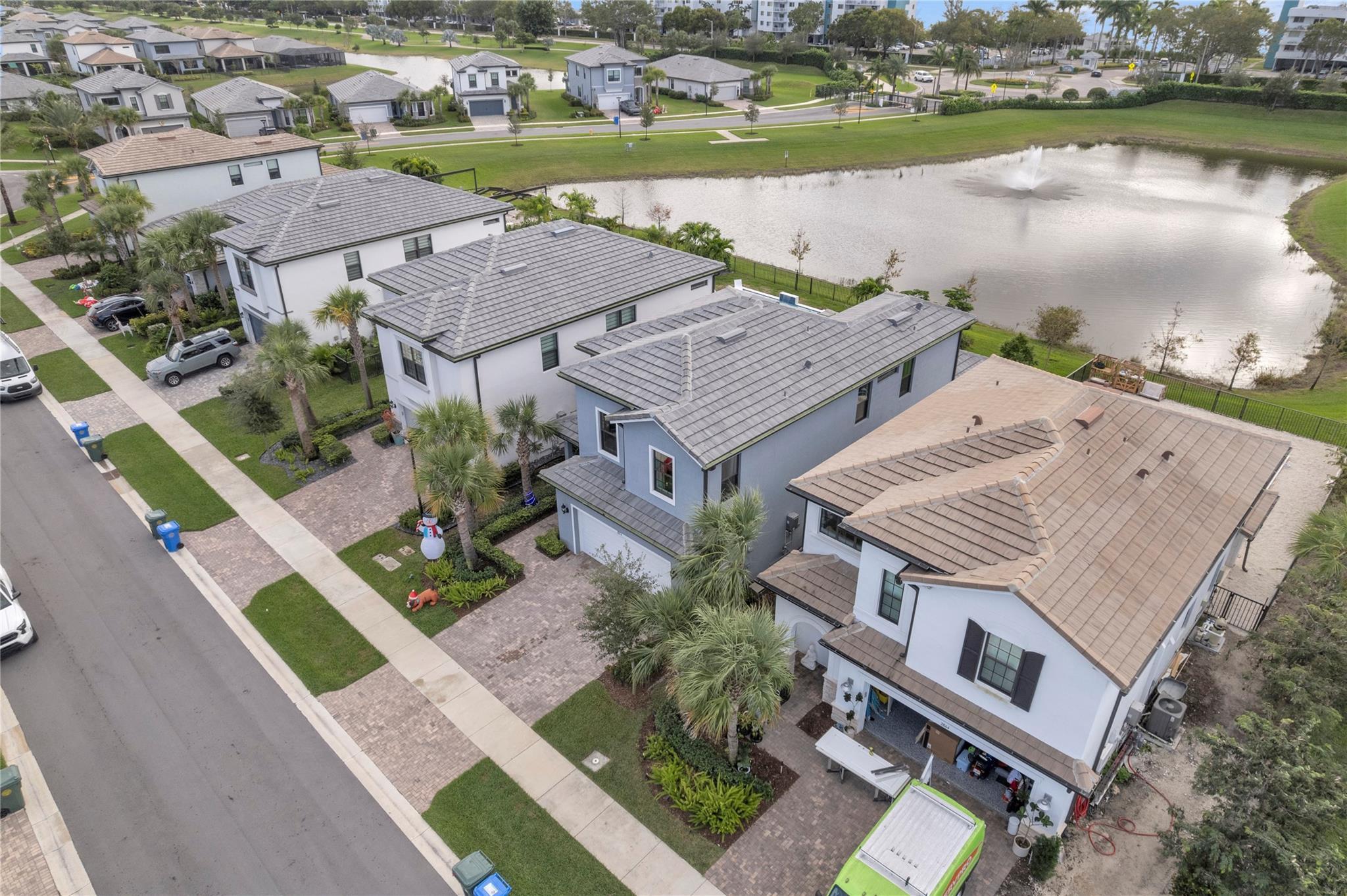 2854 Primrose Place, Oakland Park, FL 33309, Oakland Park - Photo 3