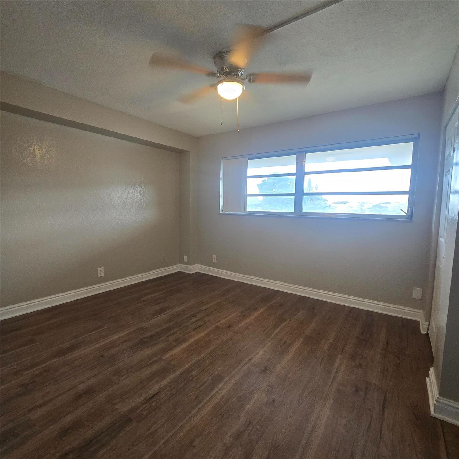 2850 Forest Hills Boulevard 315, Coral Springs, FL 33065, Coral Springs - Photo 2