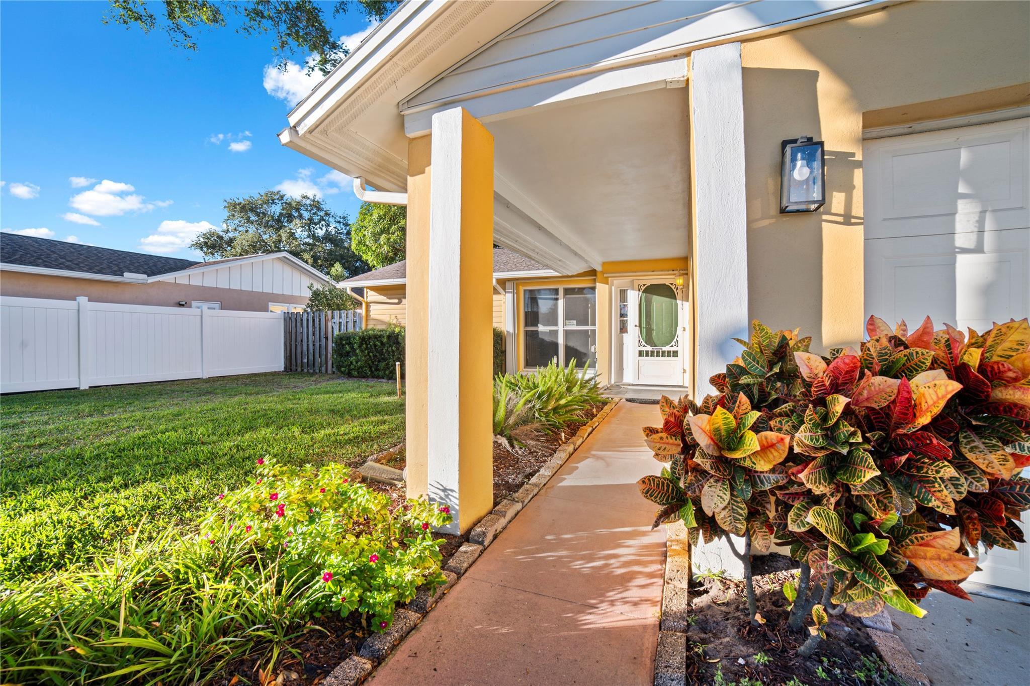 13653 Serena Drive, Largo, FL 33774, Largo - Photo 4