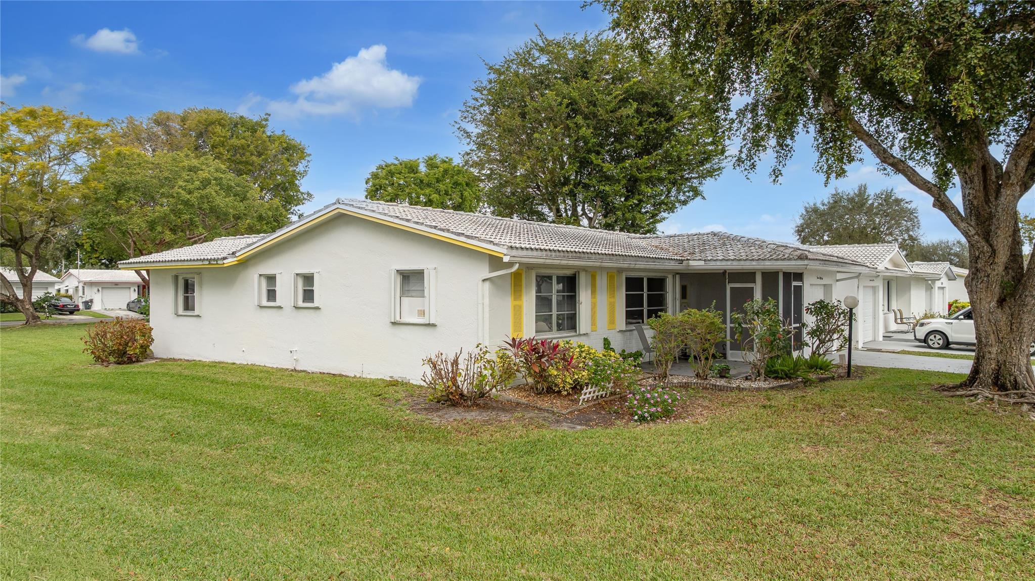 1251 NW 90th Drive, Plantation, FL 33322, Plantation - Photo 3