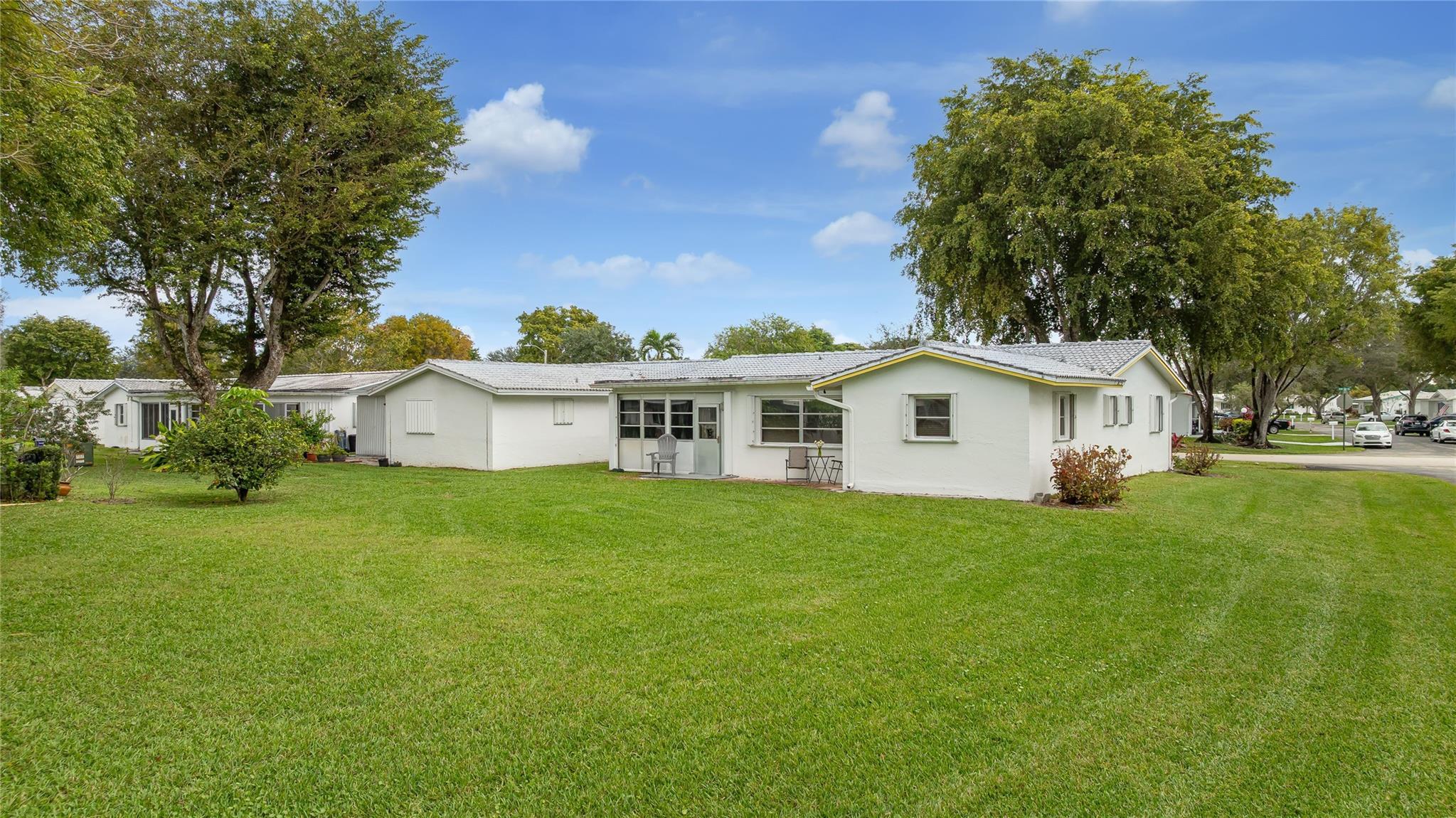 1251 NW 90th Drive, Plantation, FL 33322, Plantation - Photo 5