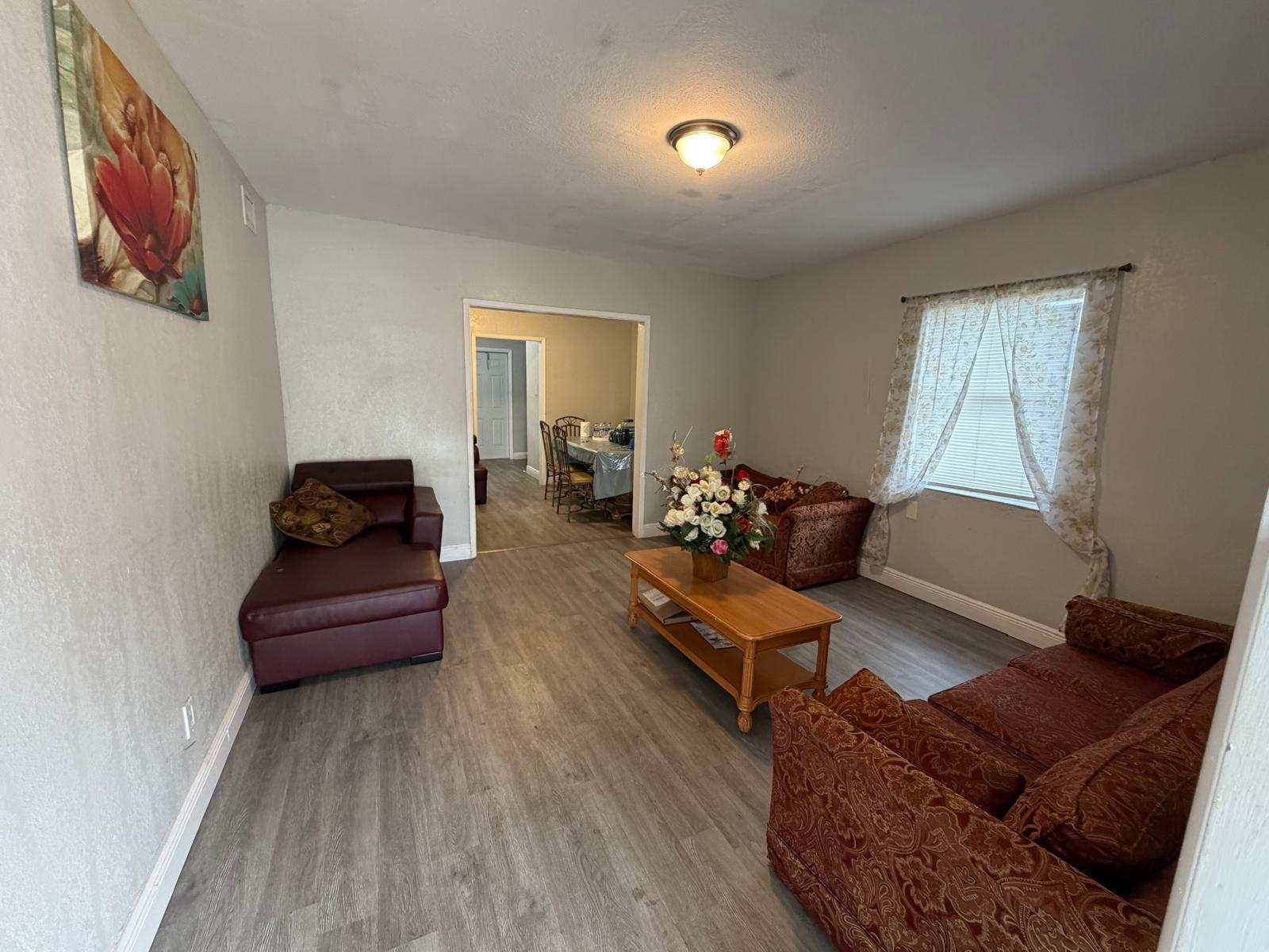 405 NW 18th Avenue, Fort Lauderdale, FL 33311, Fort Lauderdale - Photo 5