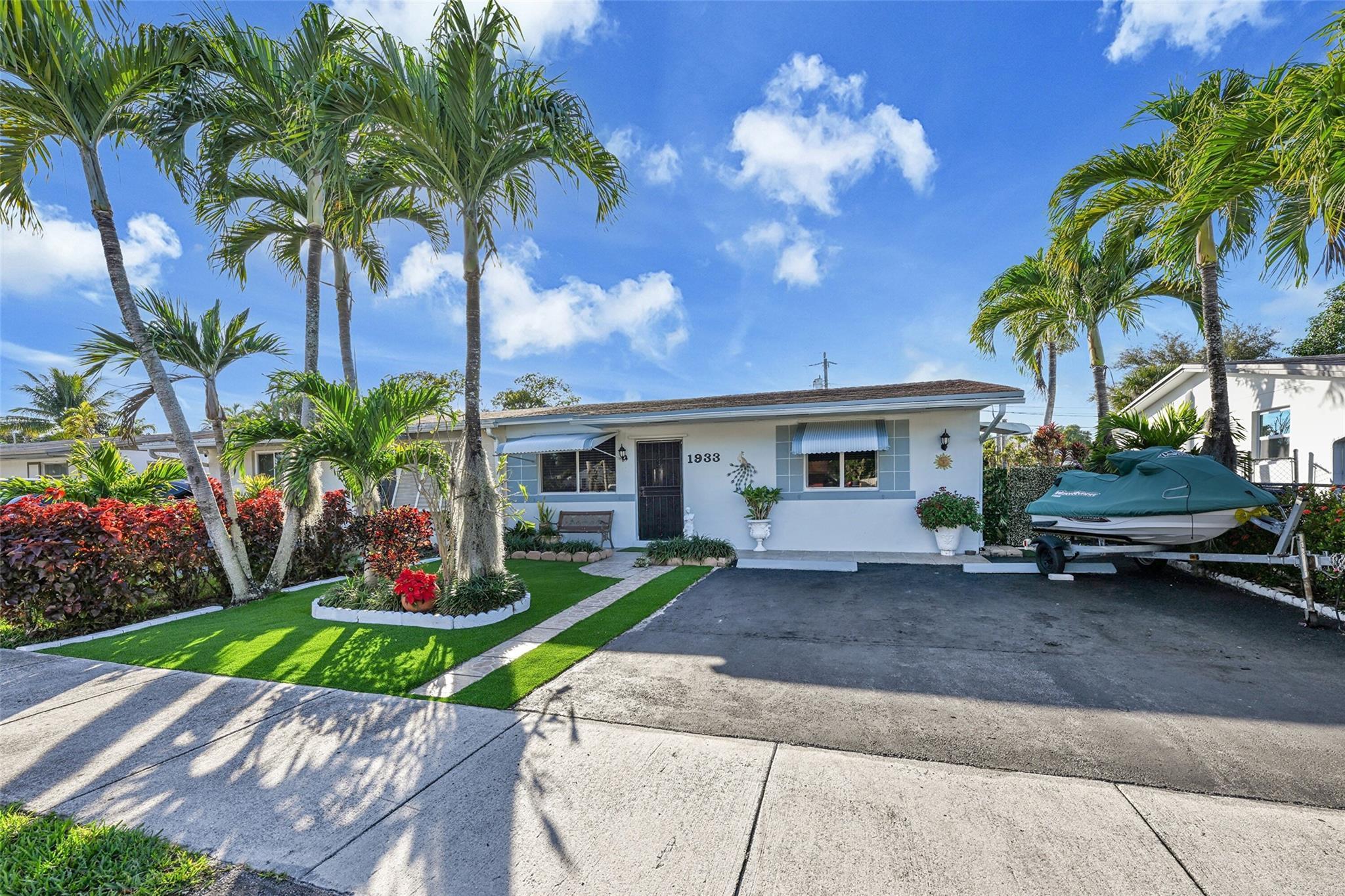 1933 SW 67th Avenue, North Lauderdale, FL 33068, North Lauderdale - Photo 3