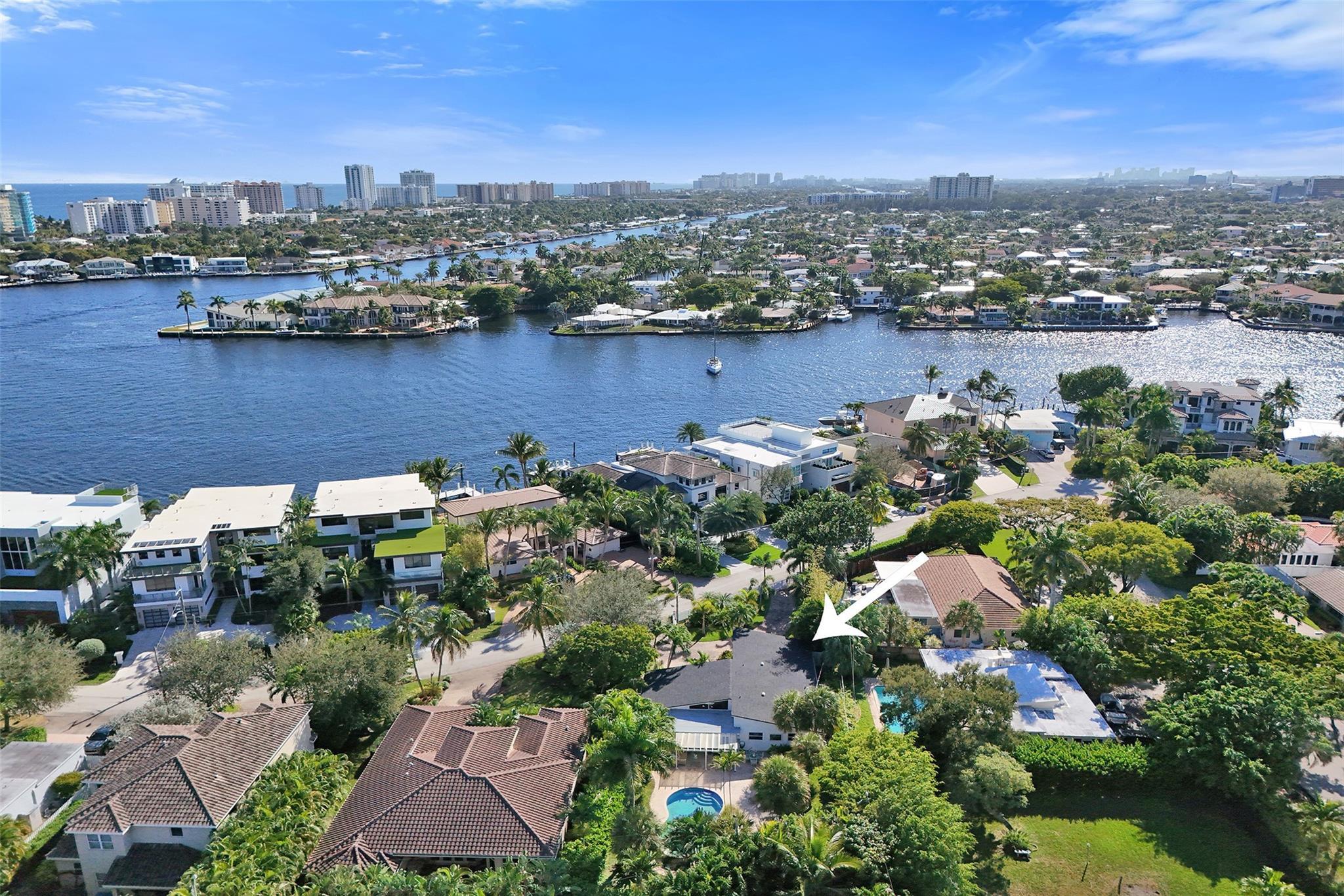 2525 SE 7th Drive, Pompano Beach, FL 33062, Pompano Beach - Photo 2