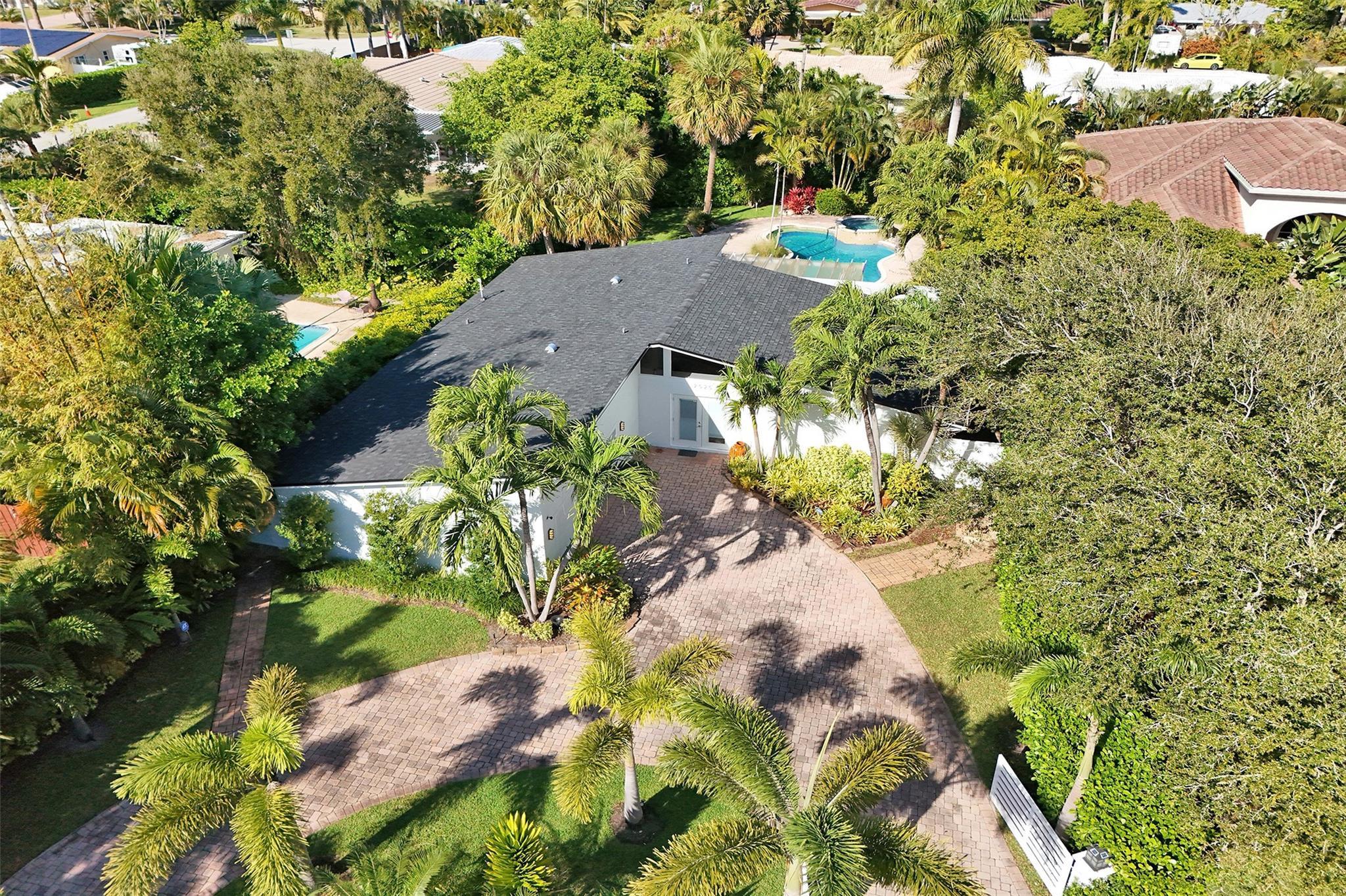 2525 SE 7th Drive, Pompano Beach, FL 33062, Pompano Beach - Photo 4