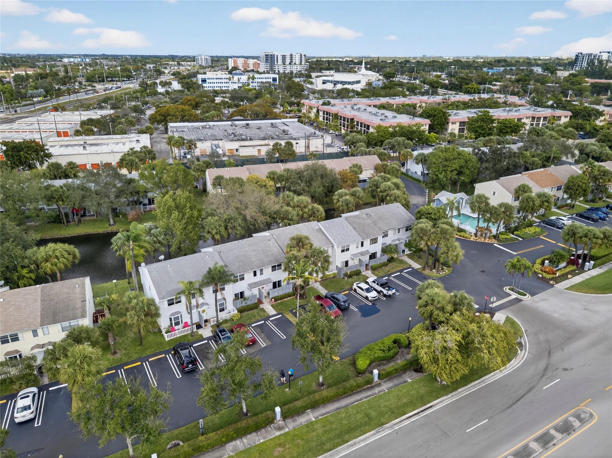 127 SW 3rd Street 127, Pompano Beach, FL 33060, Pompano Beach - Photo 3
