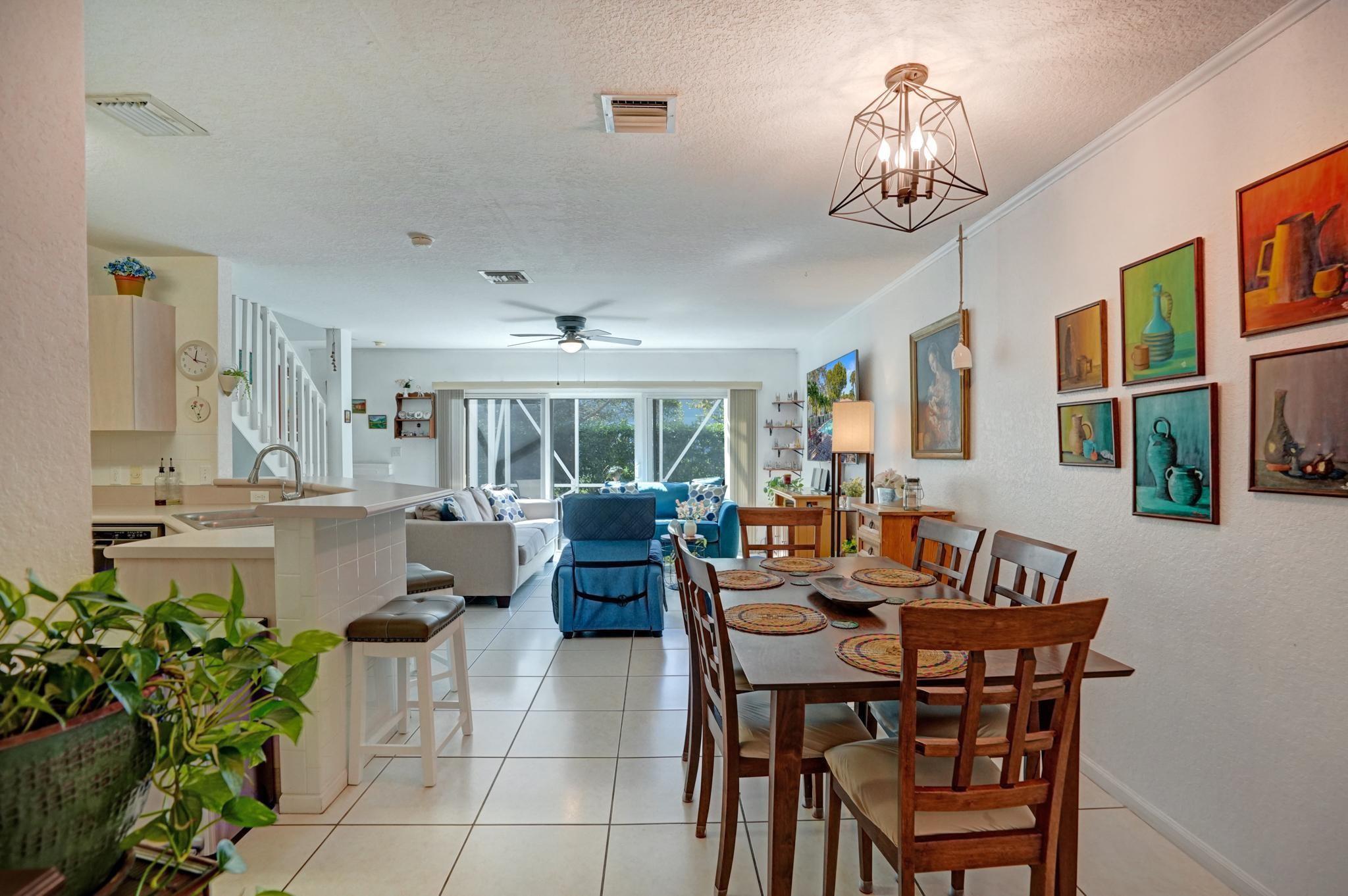 8964 NW 38th Drive 8964, Coral Springs, FL 33065, Coral Springs - Photo 5
