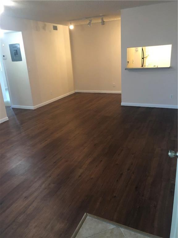3554 University Drive 3554, Coral Springs, FL 33065, Coral Springs - Photo 3