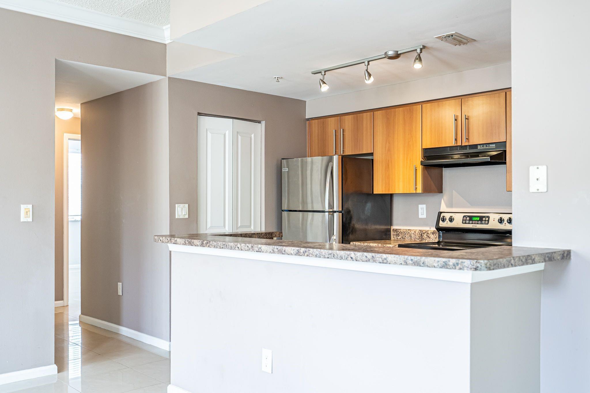 5840 W Sample Road 301, Coral Springs, FL 33067, Coral Springs - Photo 5