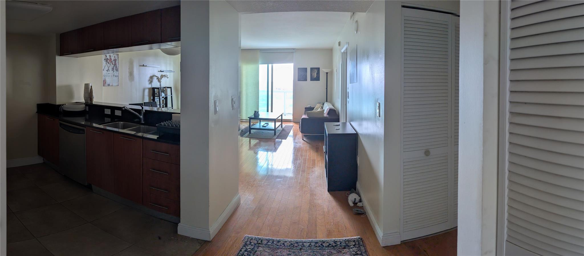 1800 N Bayshore Drive 1908, Miami, FL 33132, Miami - Photo 4