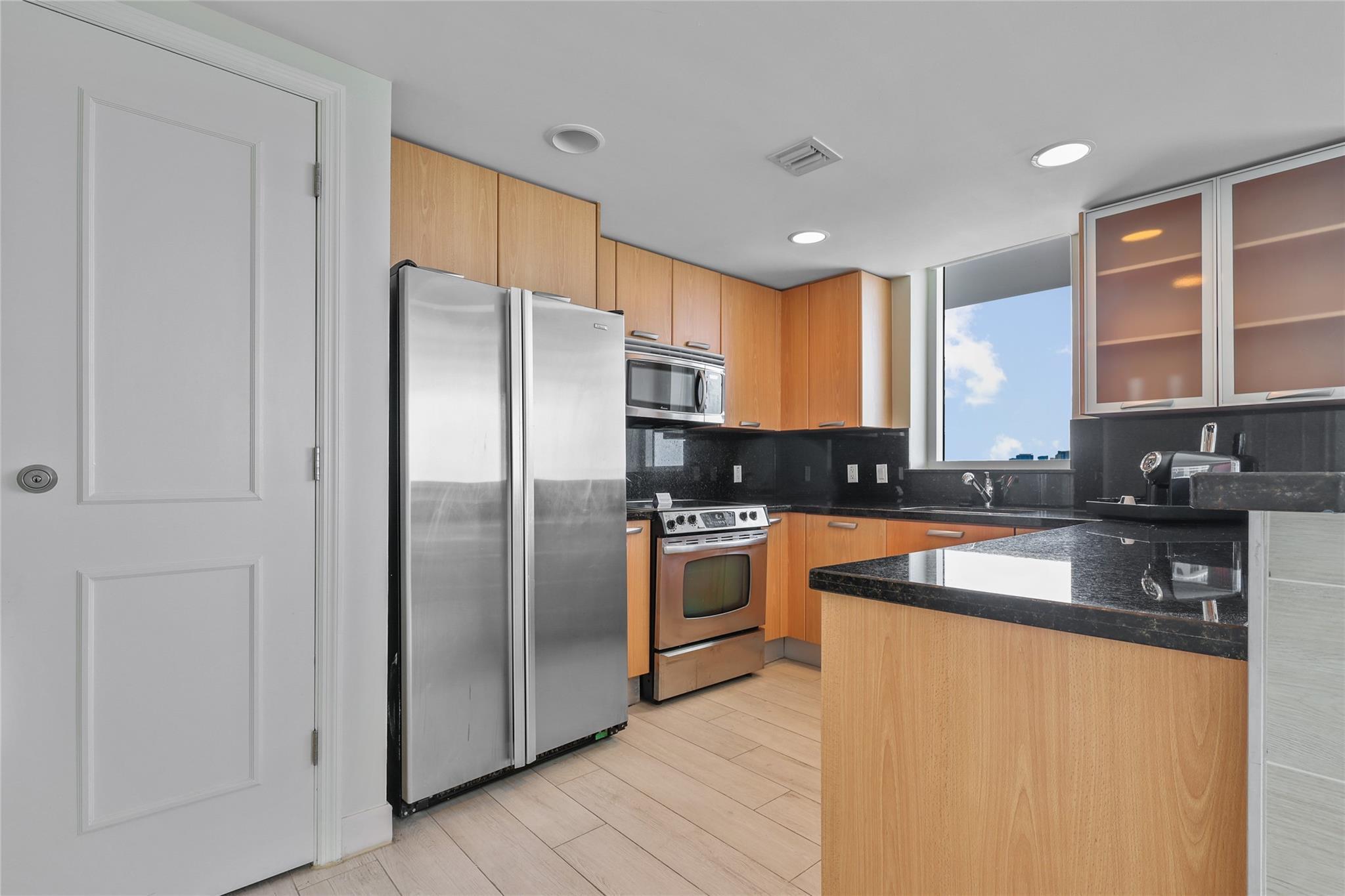 505 N Fort Lauderdale Bch Boulevard 1702, Fort Lauderdale, FL 33304, Fort Lauderdale - Photo 2