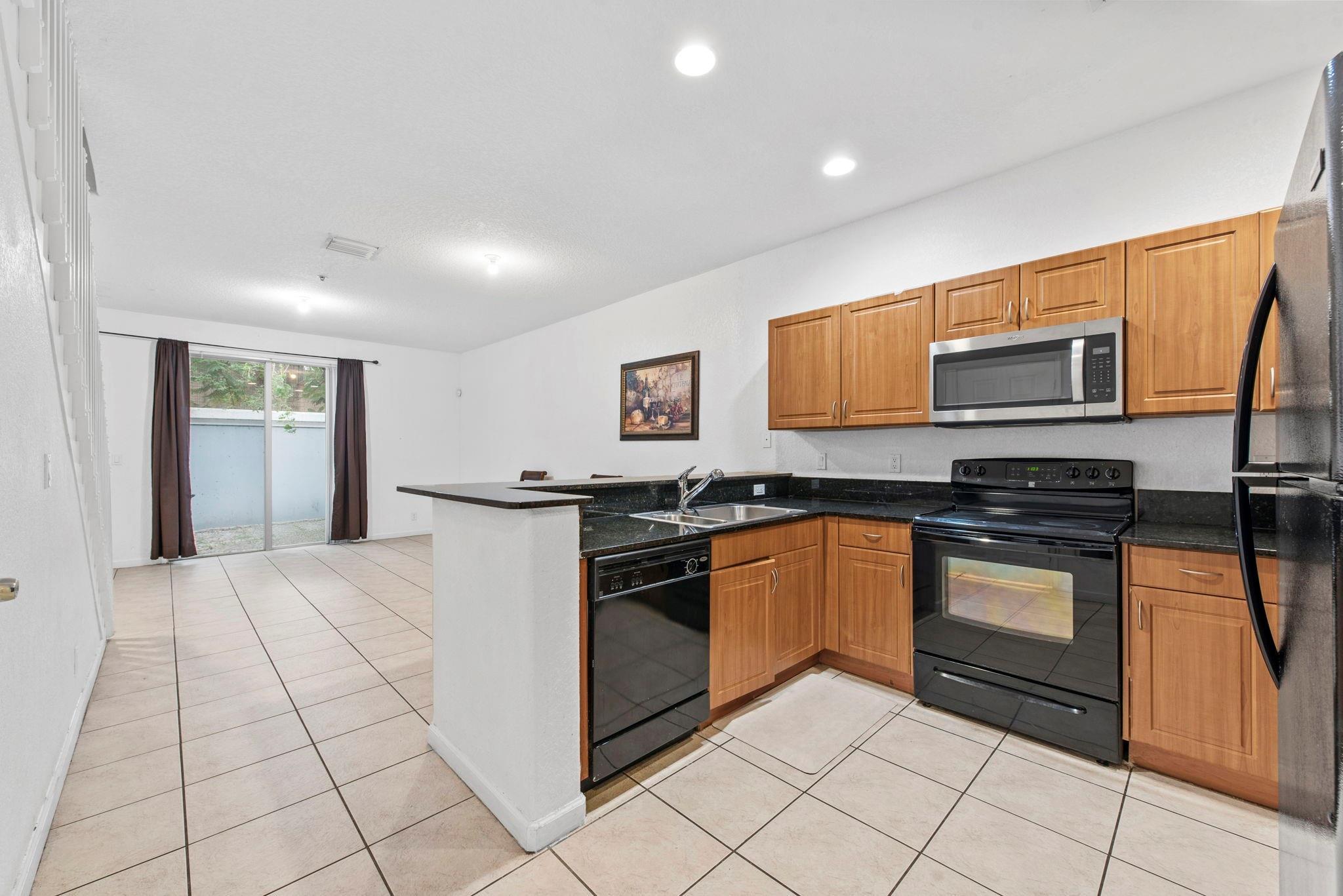 1425 NW 36th Way, Lauderhill, FL 33311, Lauderhill - Photo 2