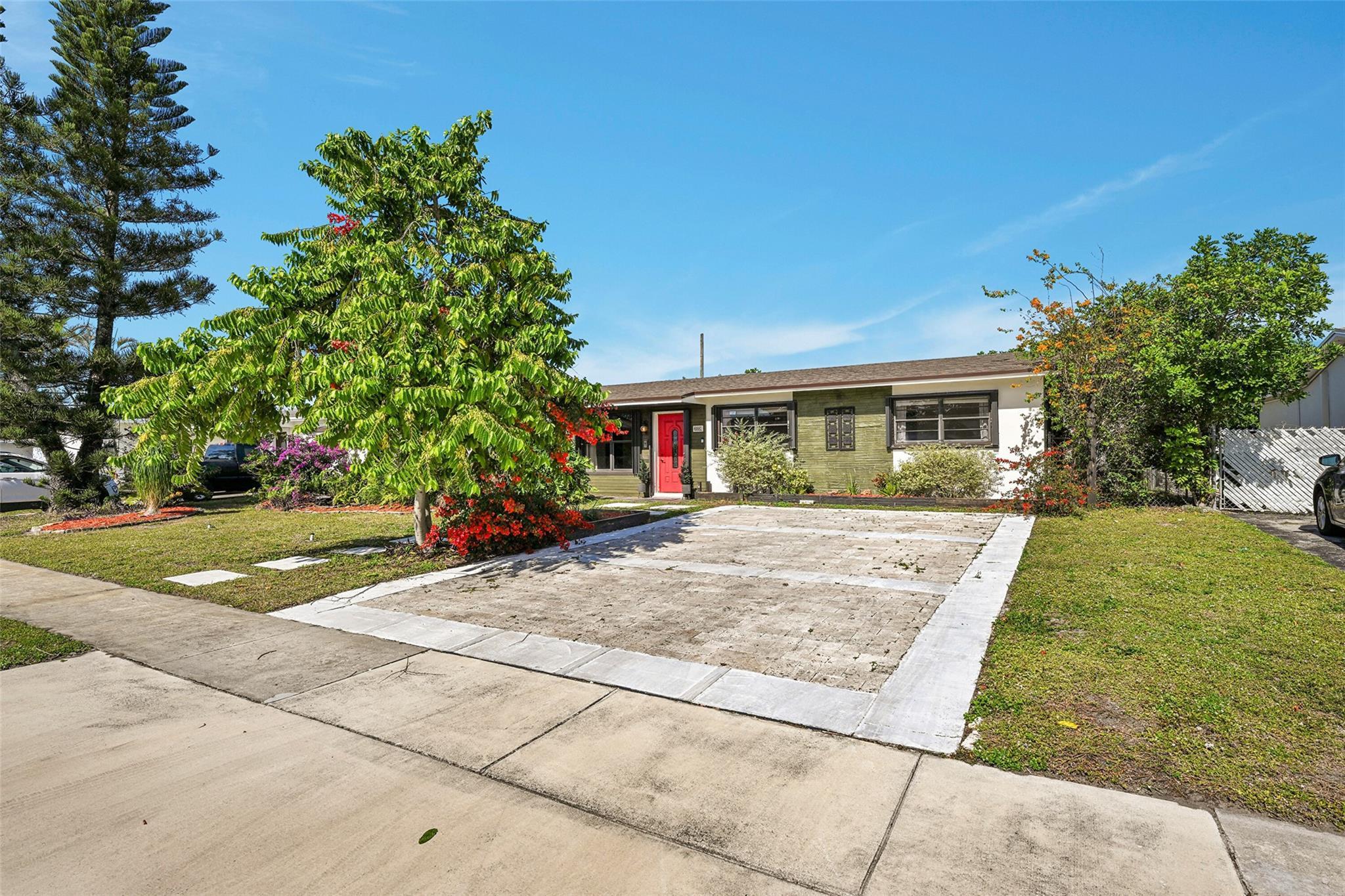 6881 SW 2nd Street, Pembroke Pines, FL 33023, Pembroke Pines - Photo 3