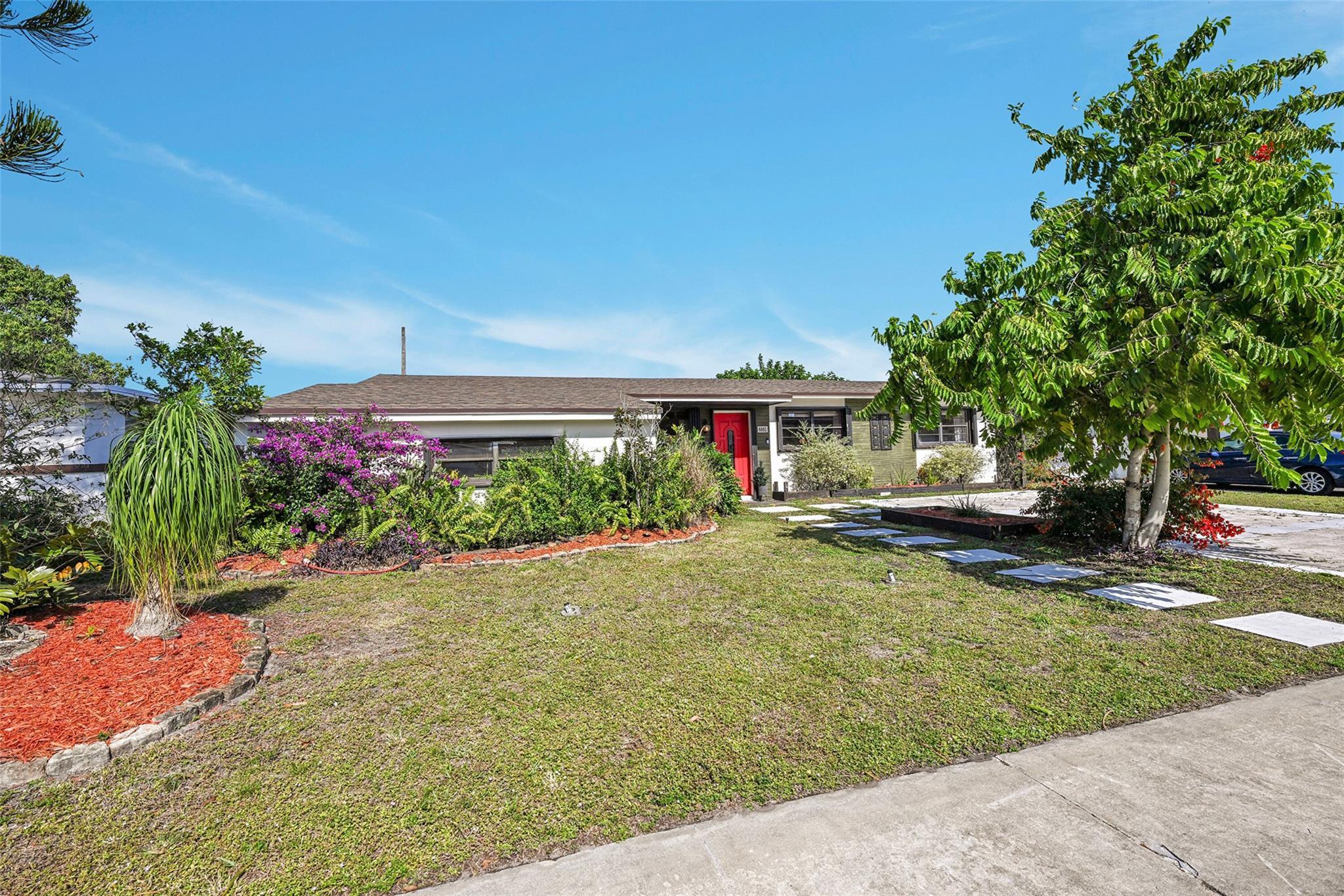 6881 SW 2nd Street, Pembroke Pines, FL 33023, Pembroke Pines - Photo 5