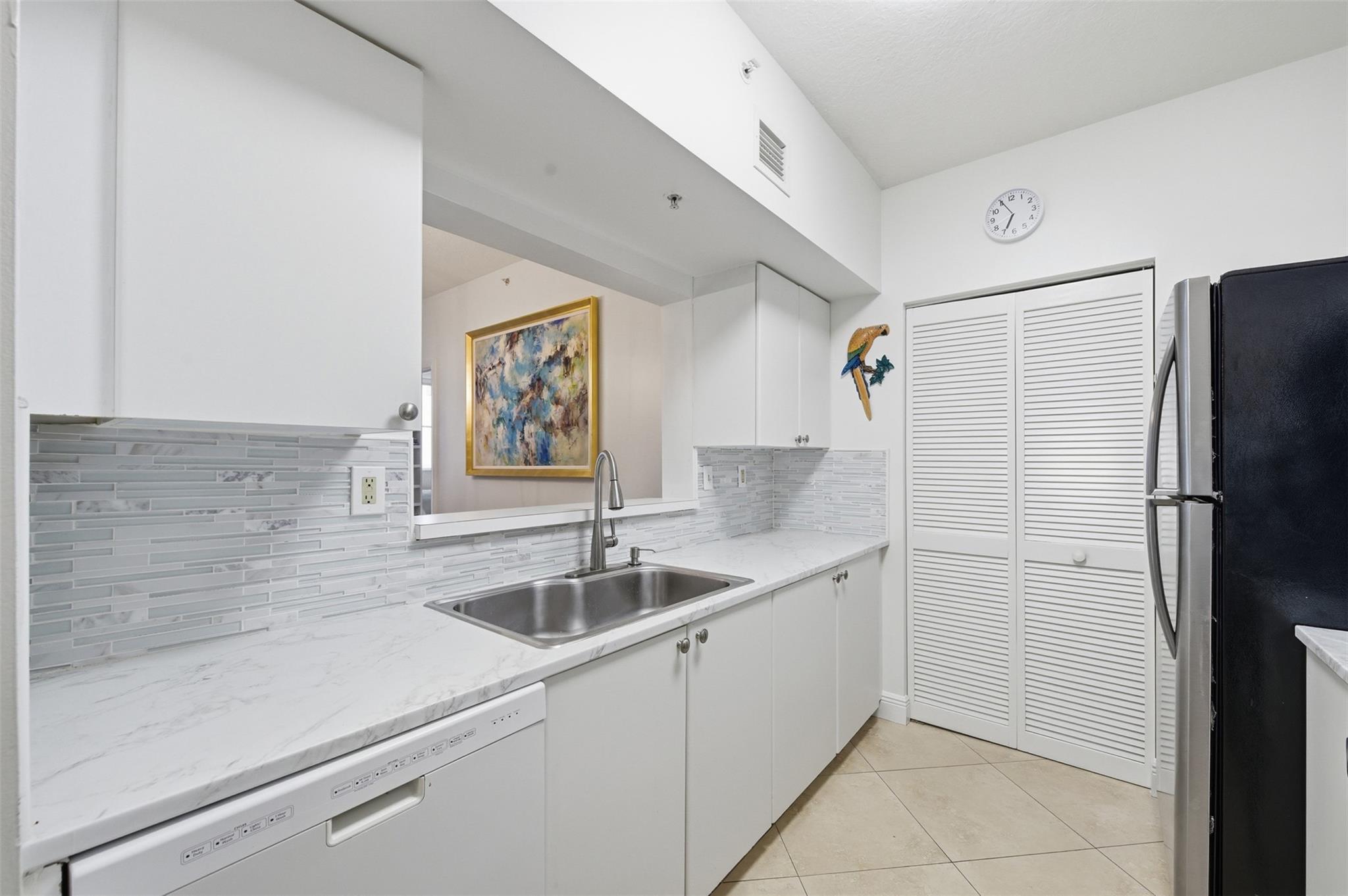 3020 NE 32nd Avenue 1103, Fort Lauderdale, FL 33308, Fort Lauderdale - Photo 5