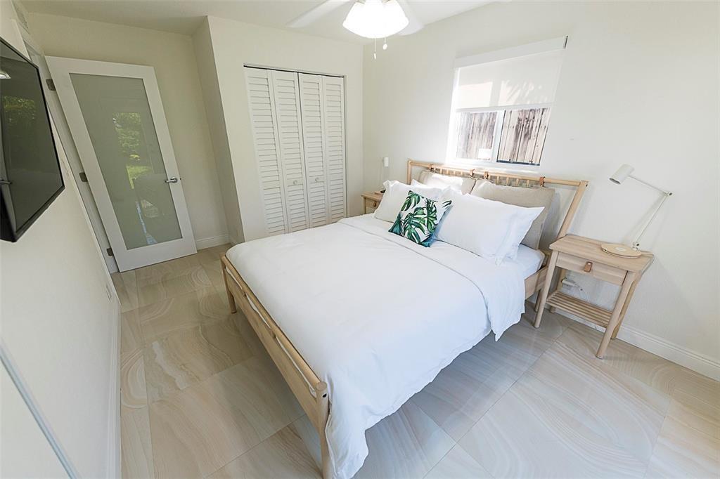 1162 Hayes Street, Hollywood, FL 33019, Hollywood - Photo 5