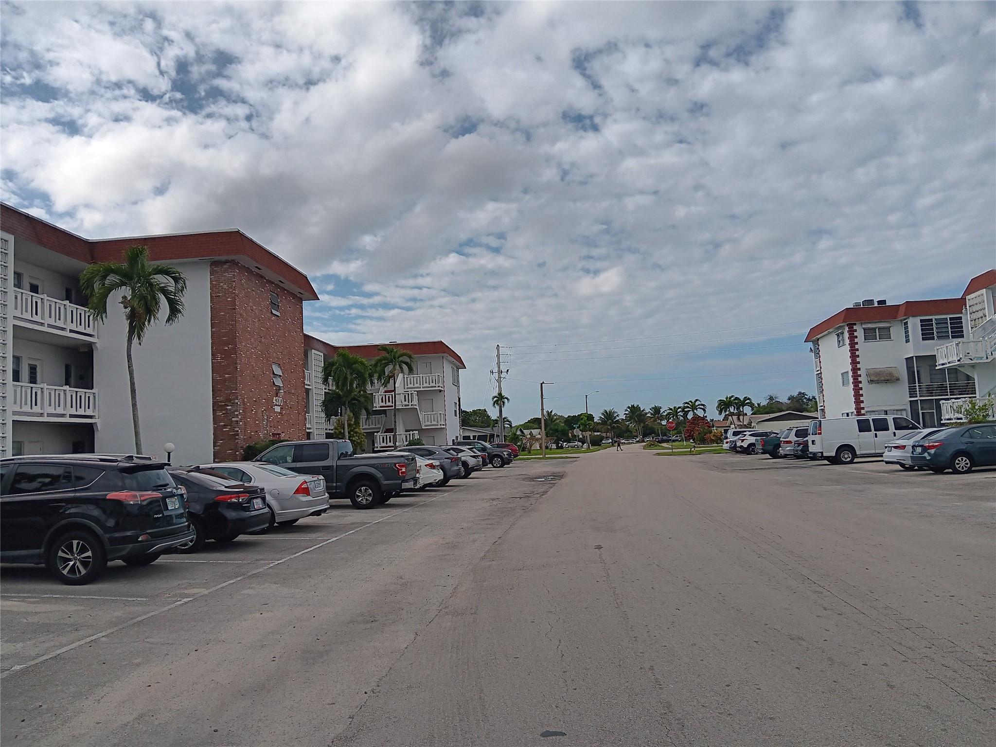 4310 NW 12th Court 203, Lauderhill, FL 33313, Lauderhill - Photo 2
