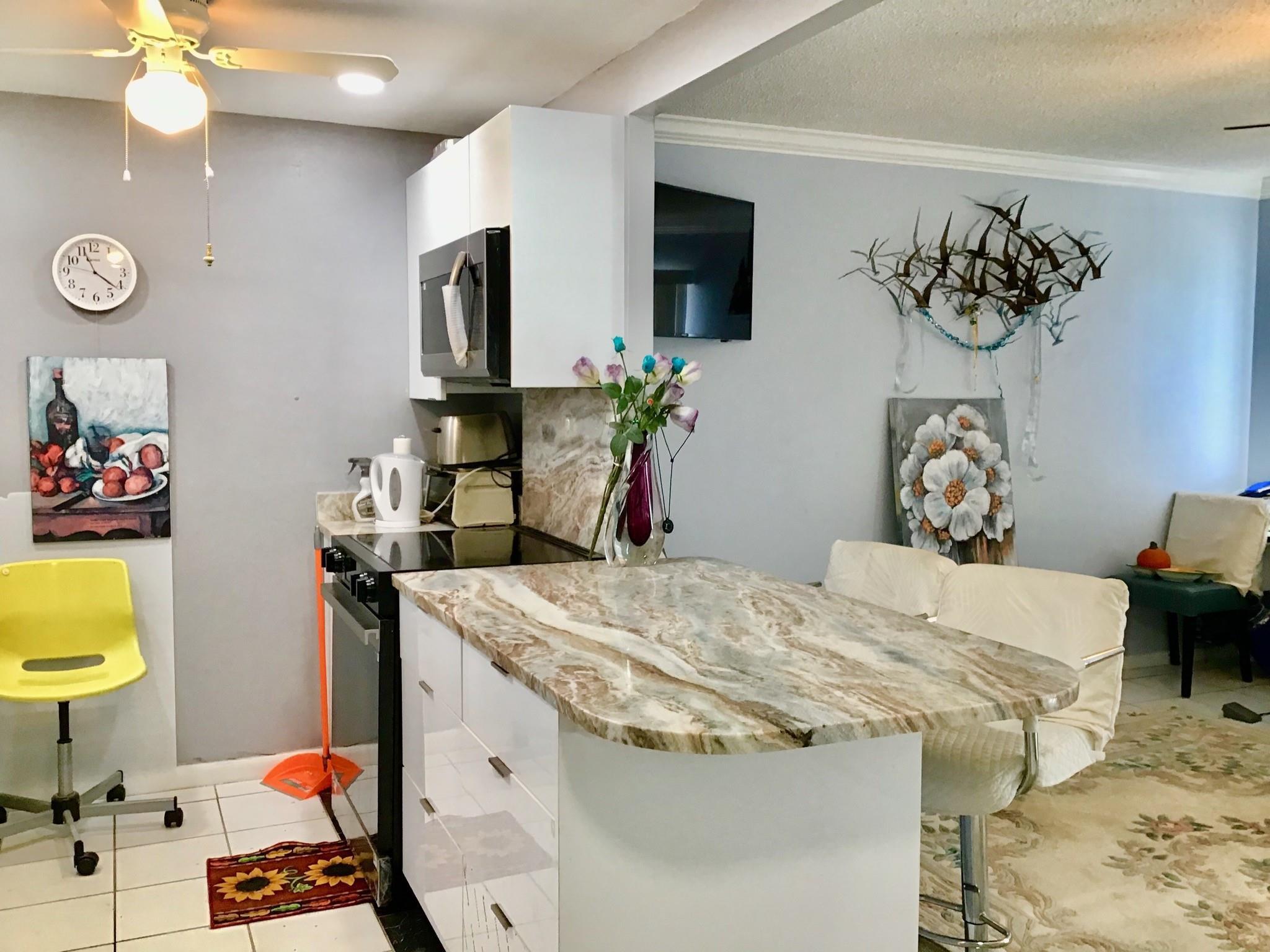 3024 Cambridge B 3024, Deerfield Beach, FL 33442, Deerfield Beach - Photo 4