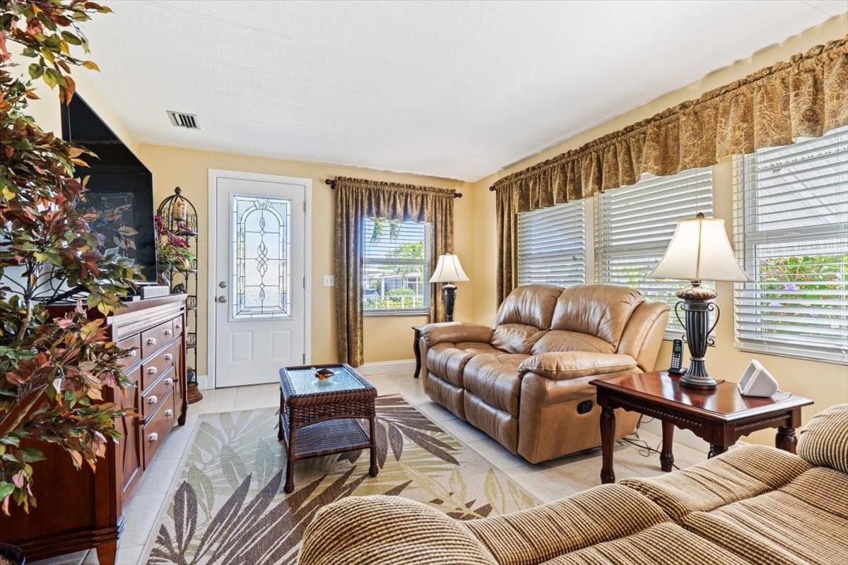 120 NW 51st Street, Deerfield Beach, FL 33064, Deerfield Beach - Photo 5