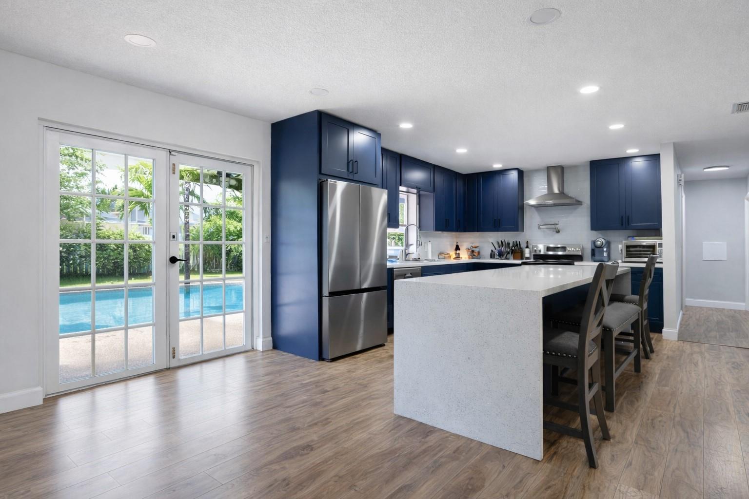 846 Ramblewood Drive, Coral Springs, FL 33071, Coral Springs - Photo 3