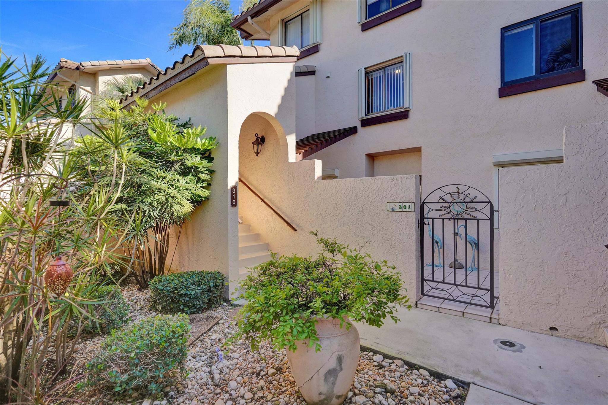 270 Captains Walk 310, Delray Beach, FL 33483, Delray Beach - Photo 4