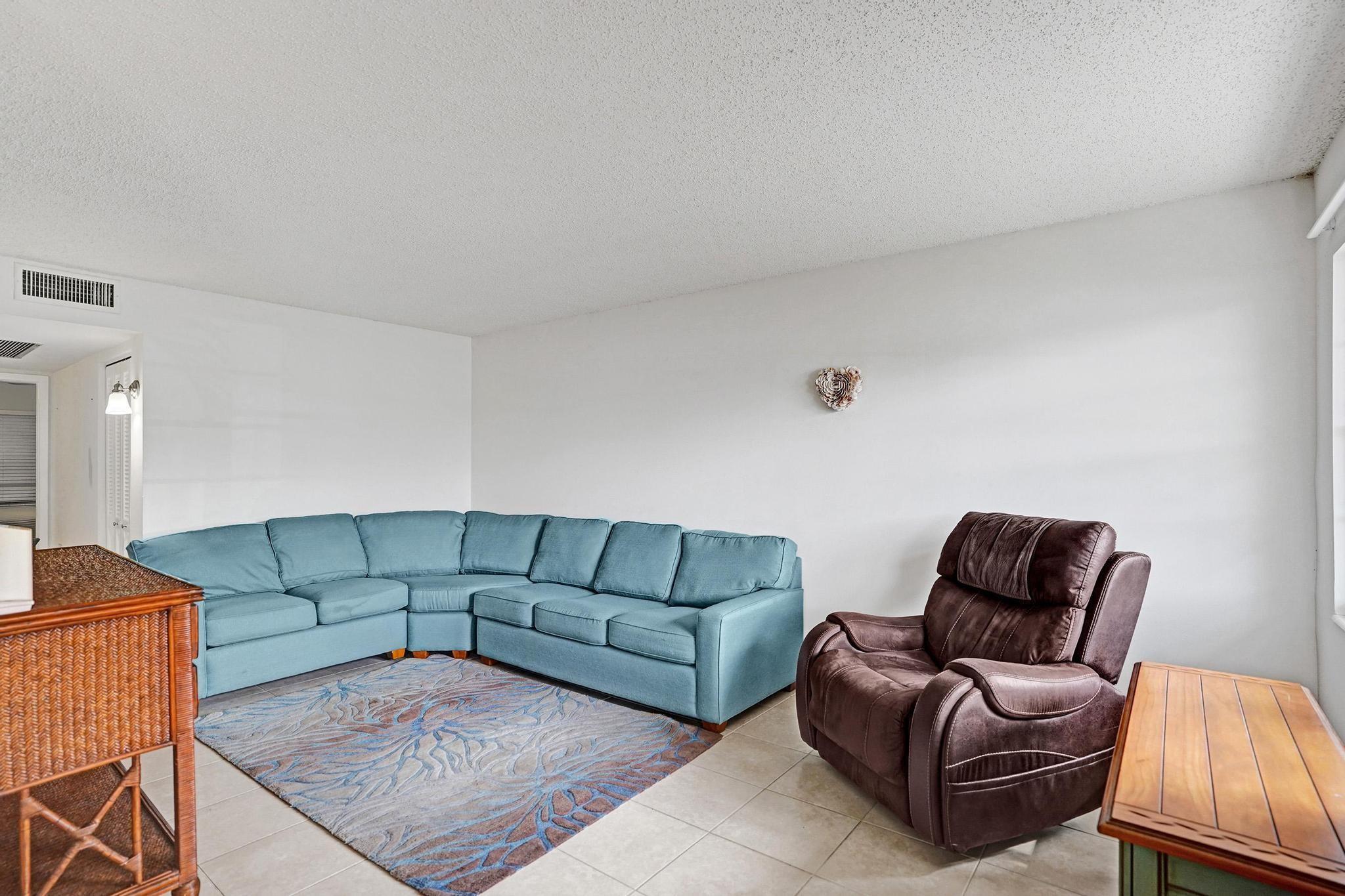 1005 Lincoln A 1005, Boca Raton, FL 33434, Boca Raton - Photo 5