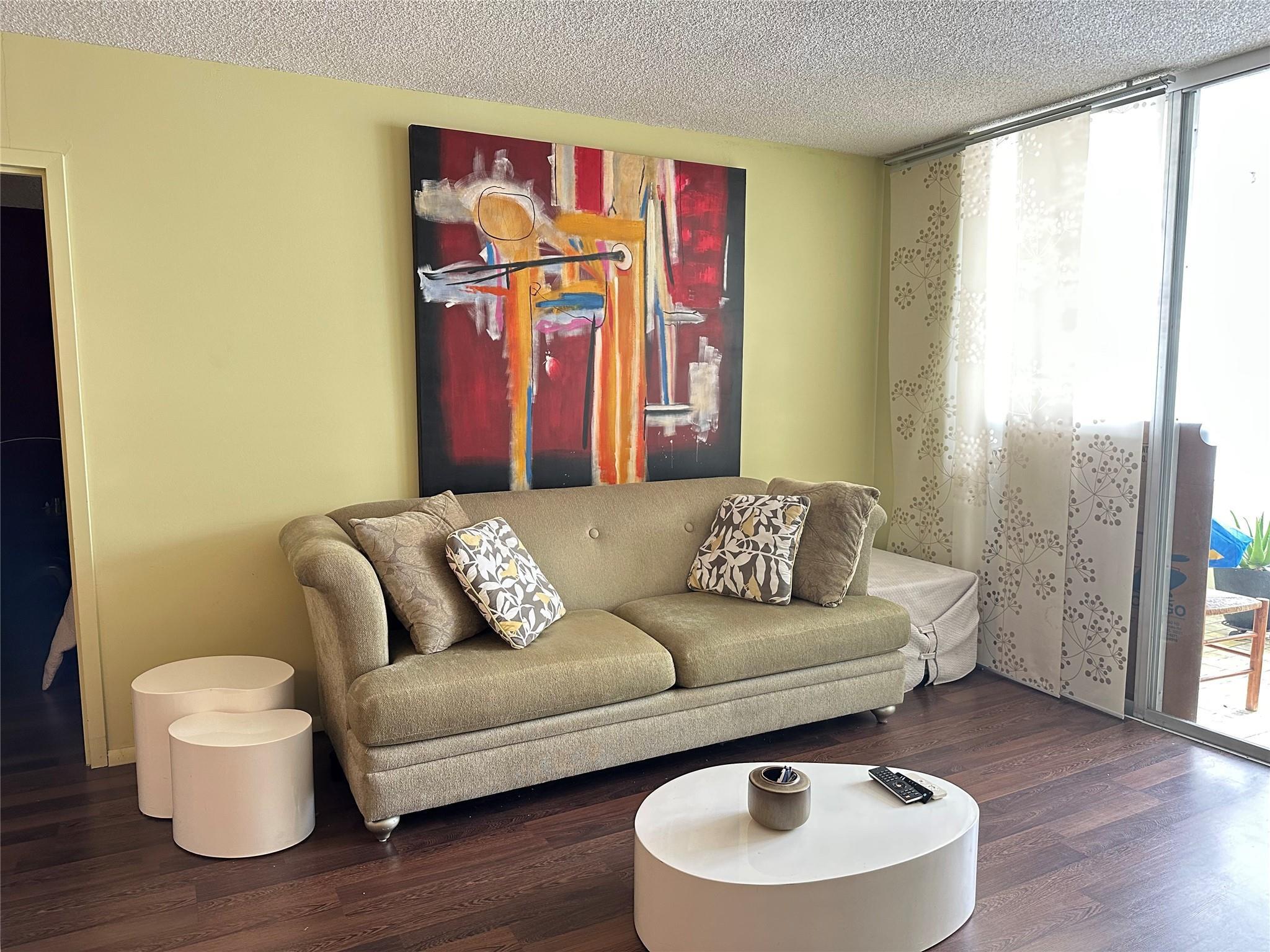 2998 NW 48th Terrace 327, Lauderdale Lakes, FL 33313, Lauderdale Lakes - Photo 4