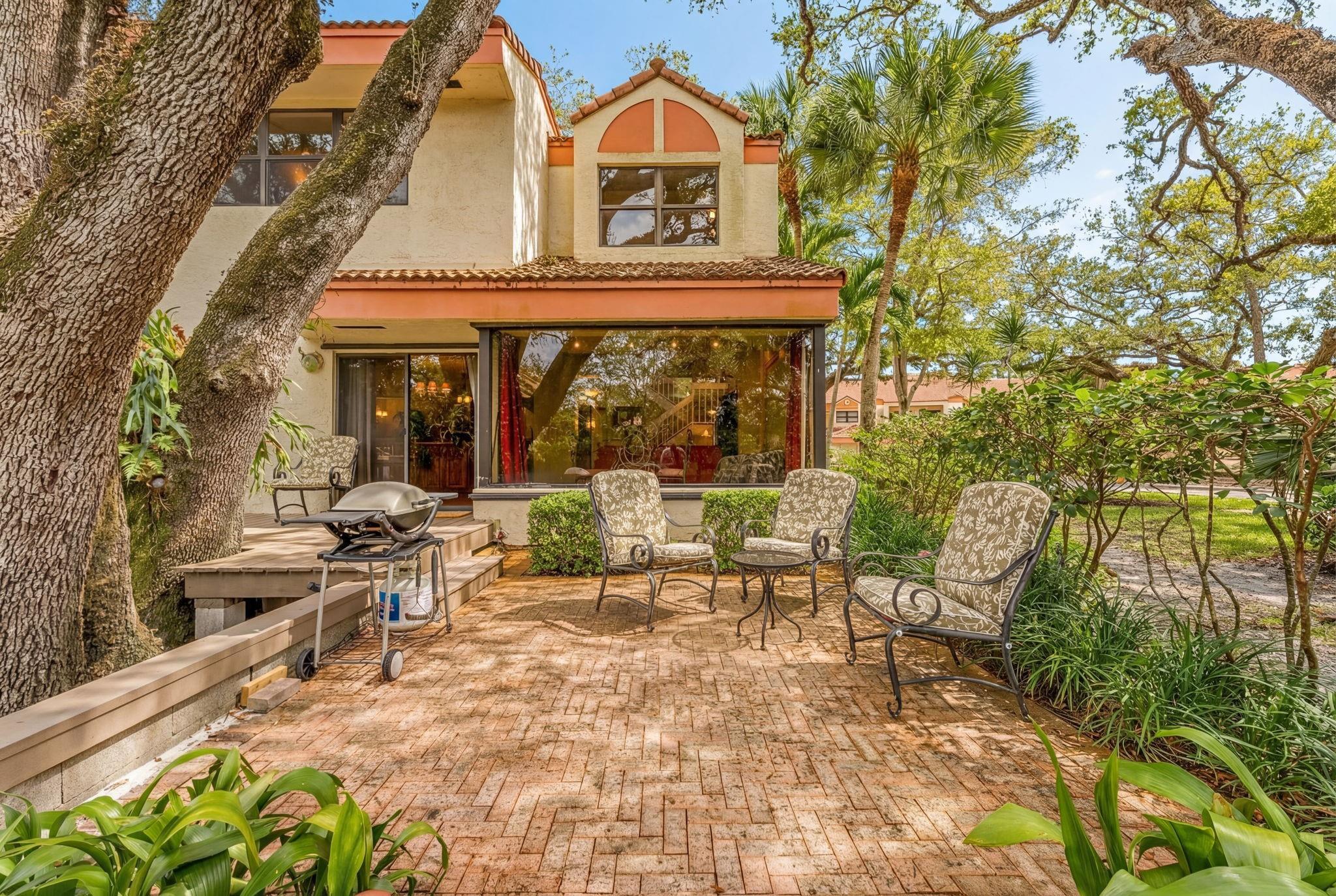 3317 Water Oak Drive 1301, Hollywood, FL 33021, Hollywood - Photo 2