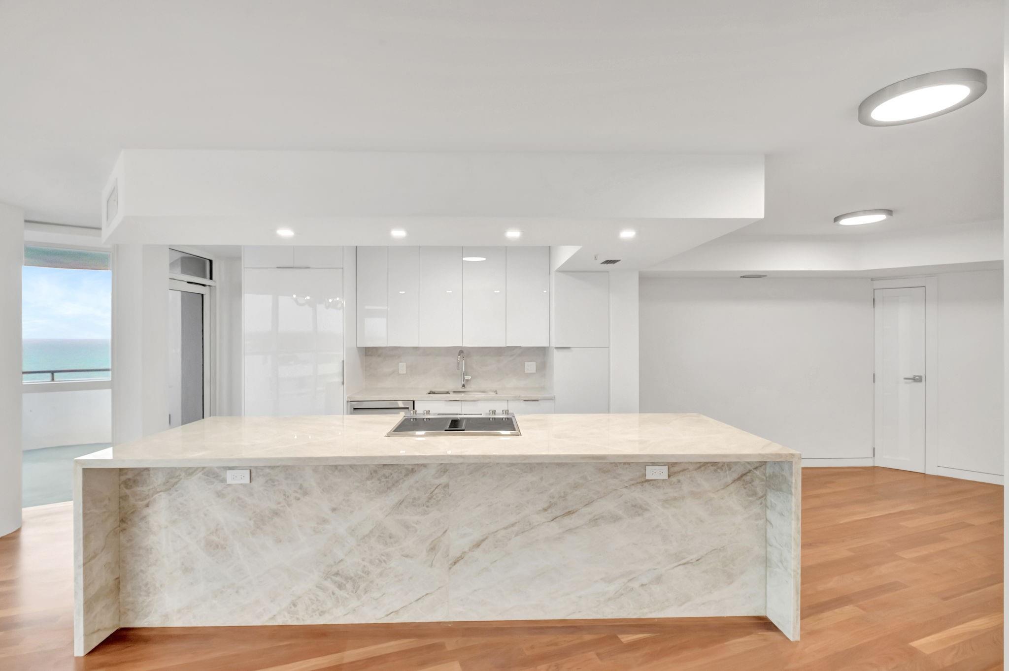 6301 Collins Avenue 1007, Miami Beach, FL 33141, Miami Beach - Photo 5