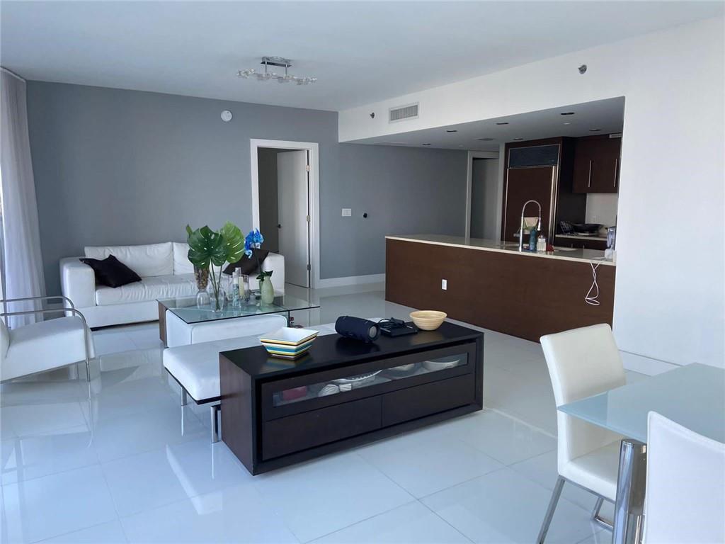 465 Brickell Avenue 1201, Miami, FL 33131, Miami - Photo 4