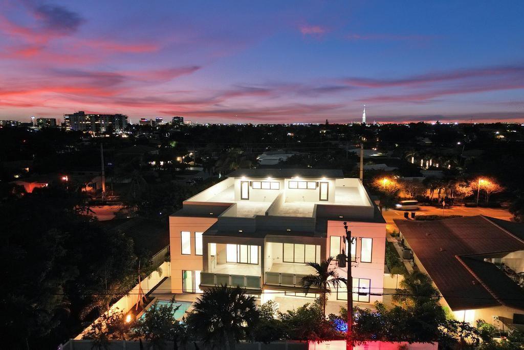 4524 Sea Grape Drive N, Lauderdale-By-The-Sea, FL 33308, Lauderdale-By-The-Sea - Photo 4
