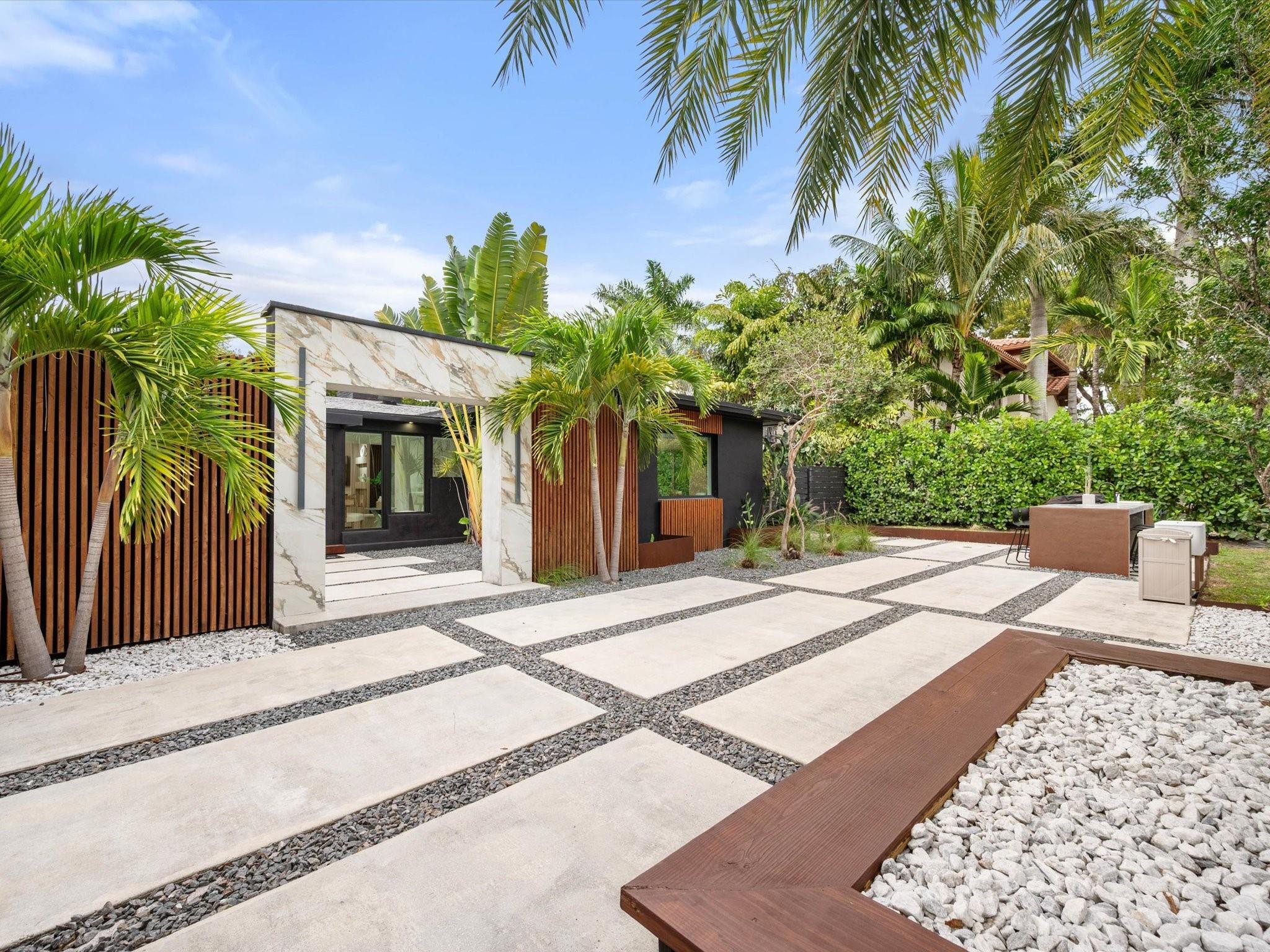 2711 NE 19th Street, Fort Lauderdale, FL 33305, Fort Lauderdale